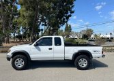 2002 Toyota Tocoma SR5 V6 Pickup 8279