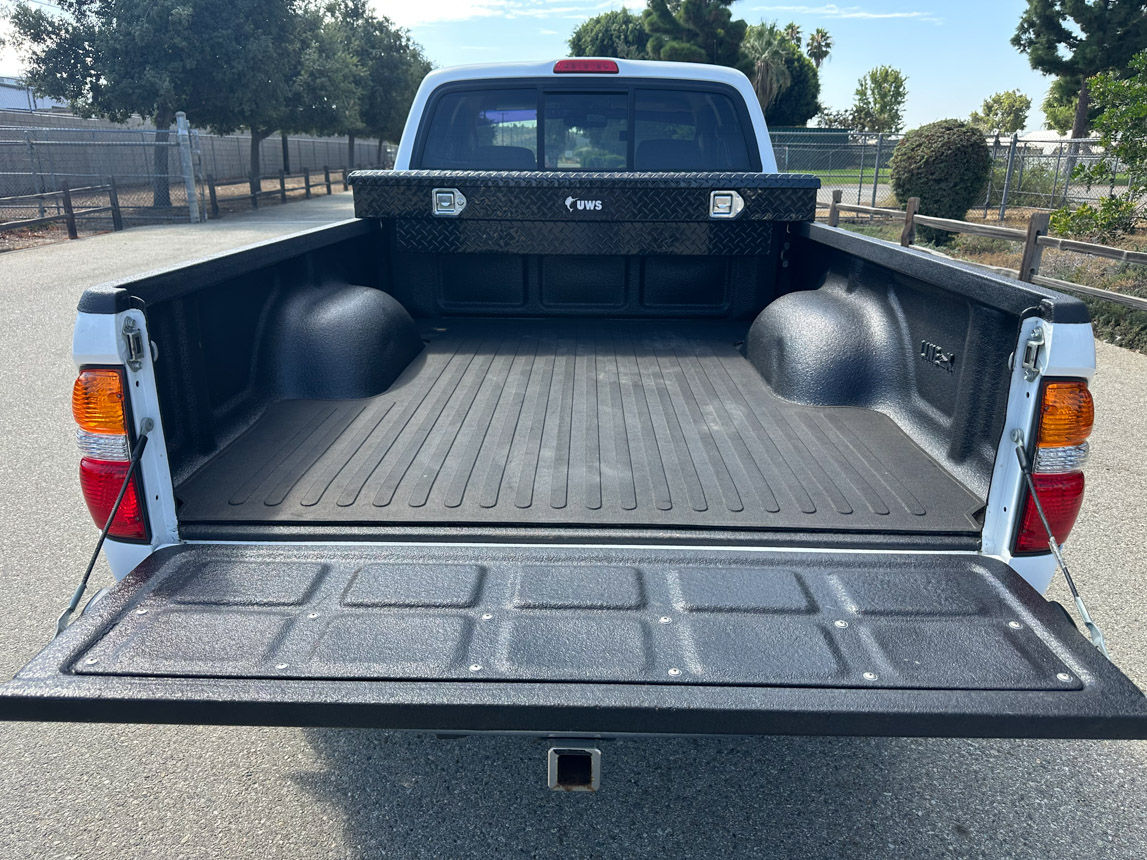 2002 Toyota Tocoma SR5 V6 Pickup 8282