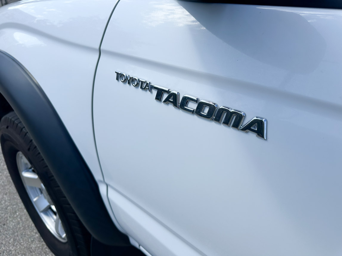 2002 Toyota Tocoma SR5 V6 Pickup 8284