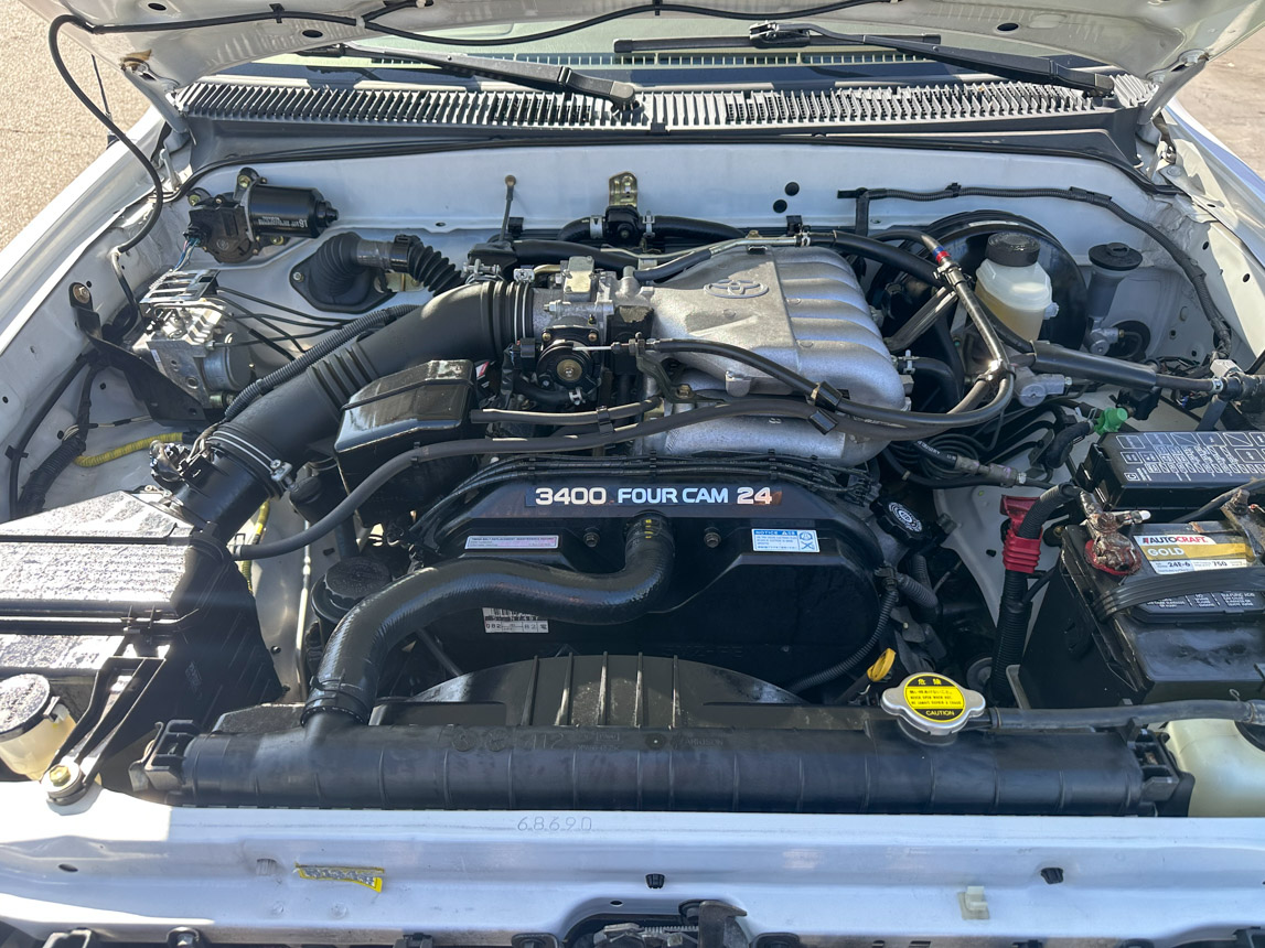 2002 Toyota Tocoma SR5 V6 Pickup 8335