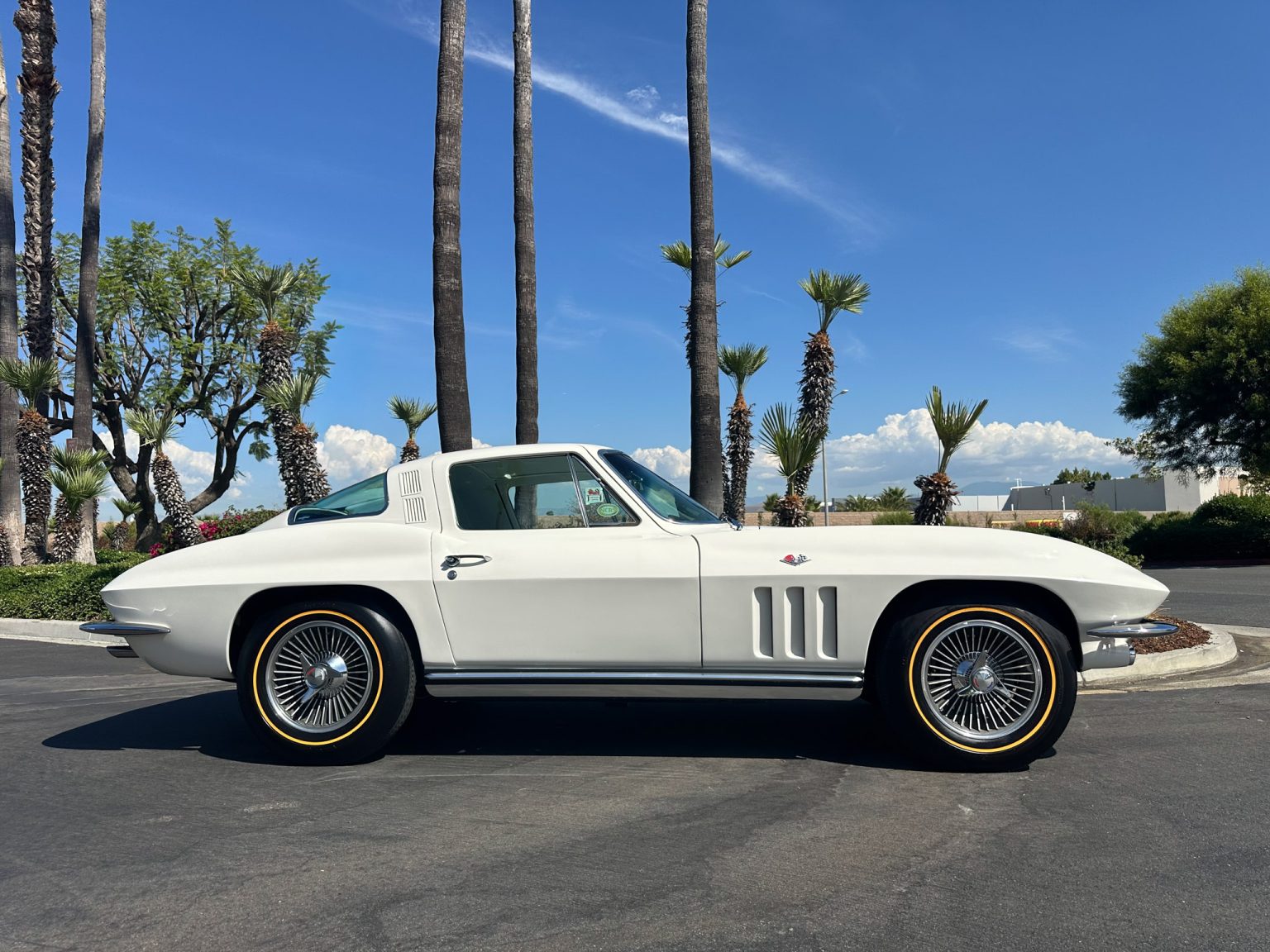 BaT 1965 White Corvette Big Tank 350 Hp AC 8120