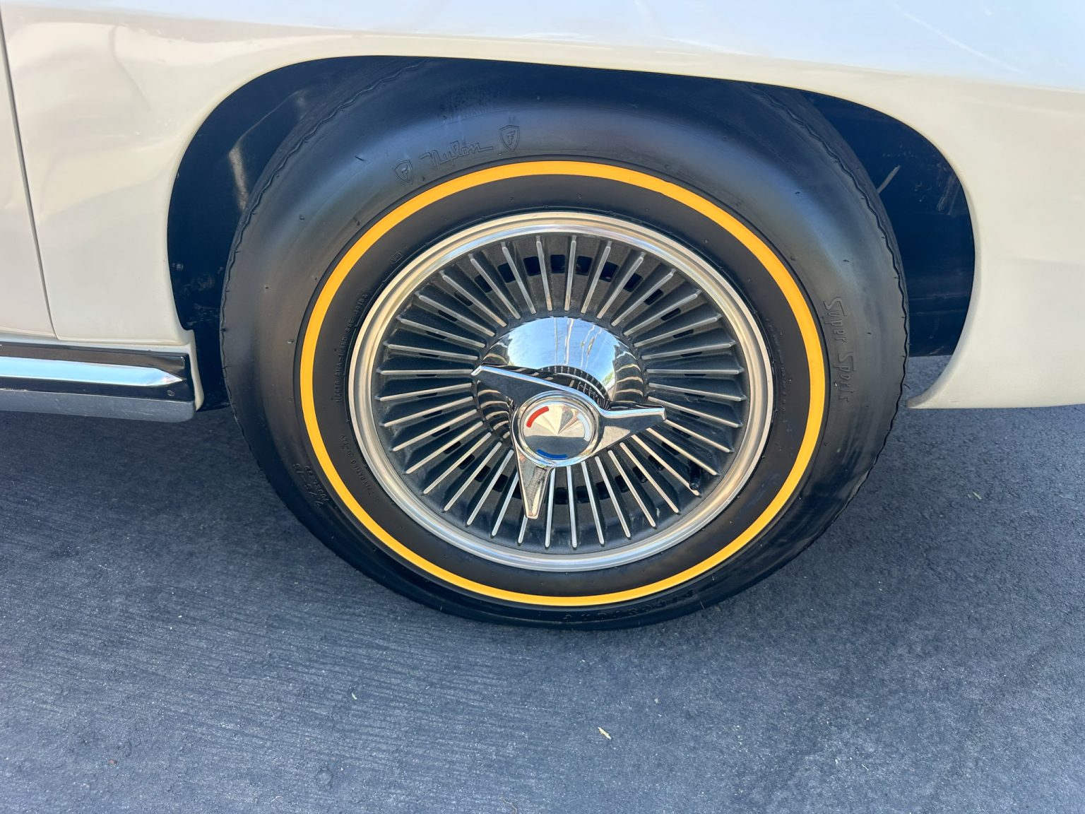 BaT 1965 White Corvette Big Tank 350 Hp AC 8123