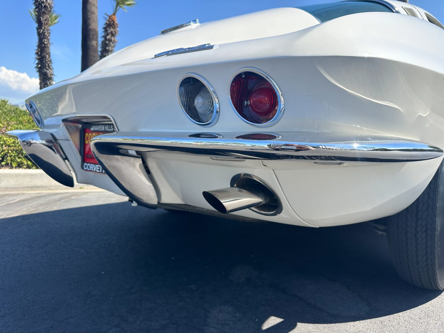 BaT 1965 White Corvette Big Tank 350 Hp AC 8126