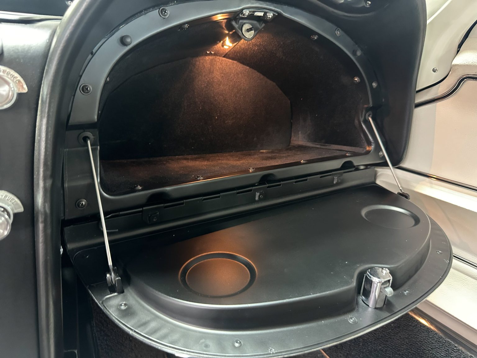 BaT 1965 White Corvette Big Tank 350 Hp AC 8147