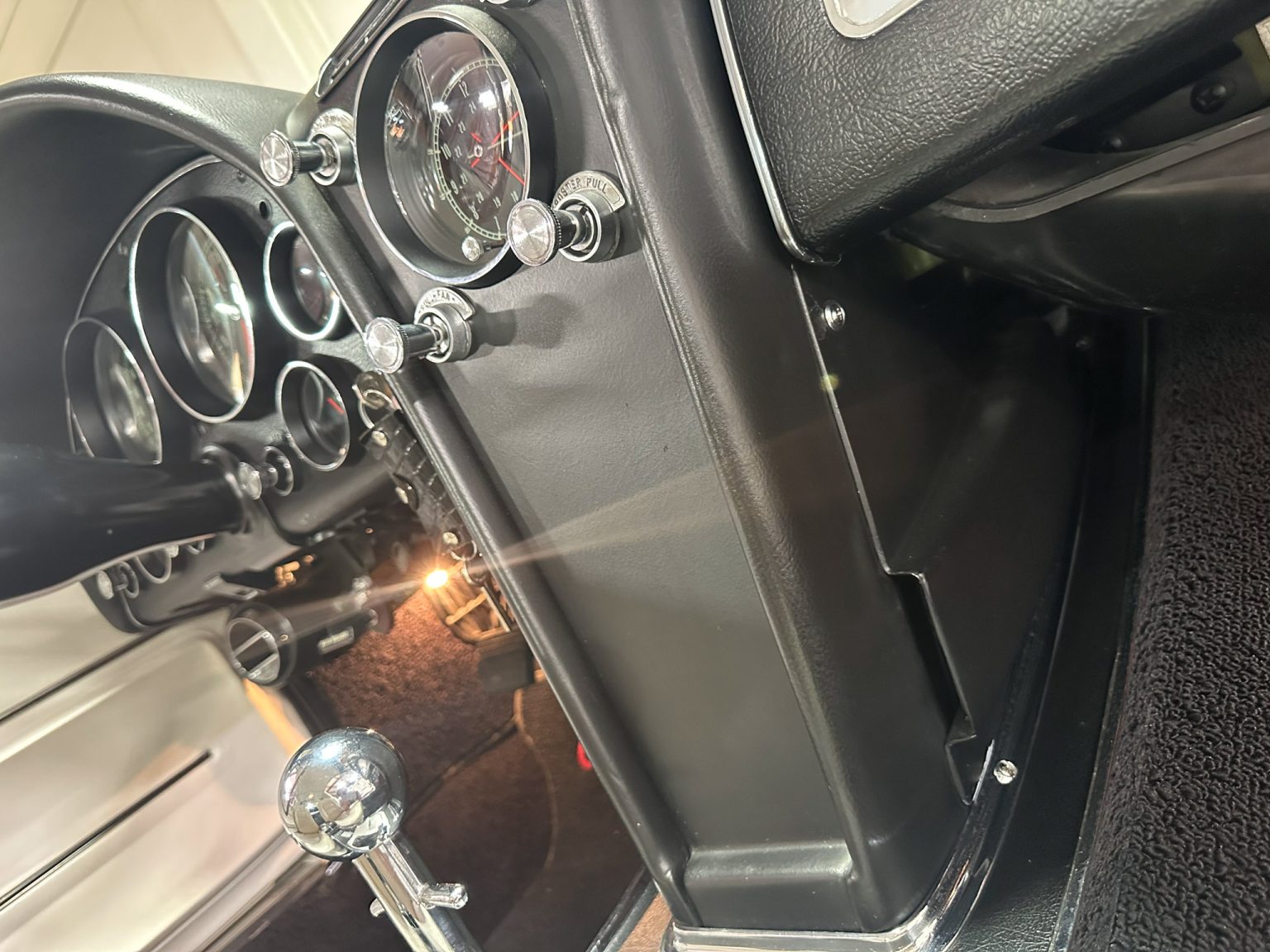 BaT 1965 White Corvette Big Tank 350 Hp AC 8155