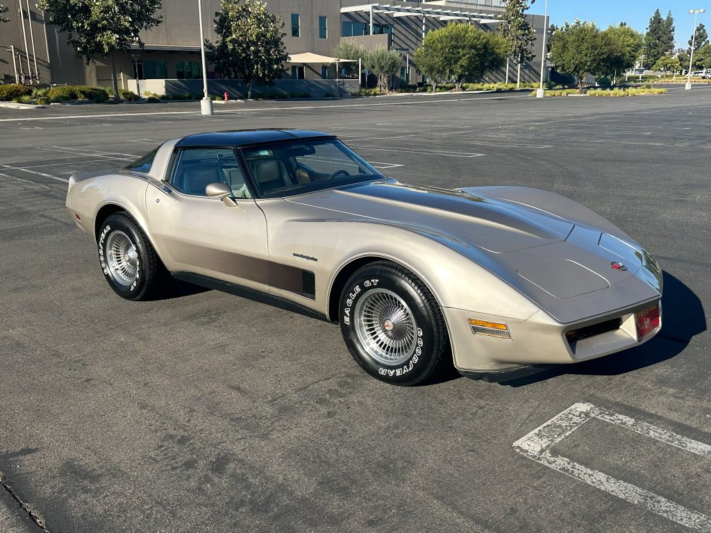 1982 Chevrolet Corvette's photo