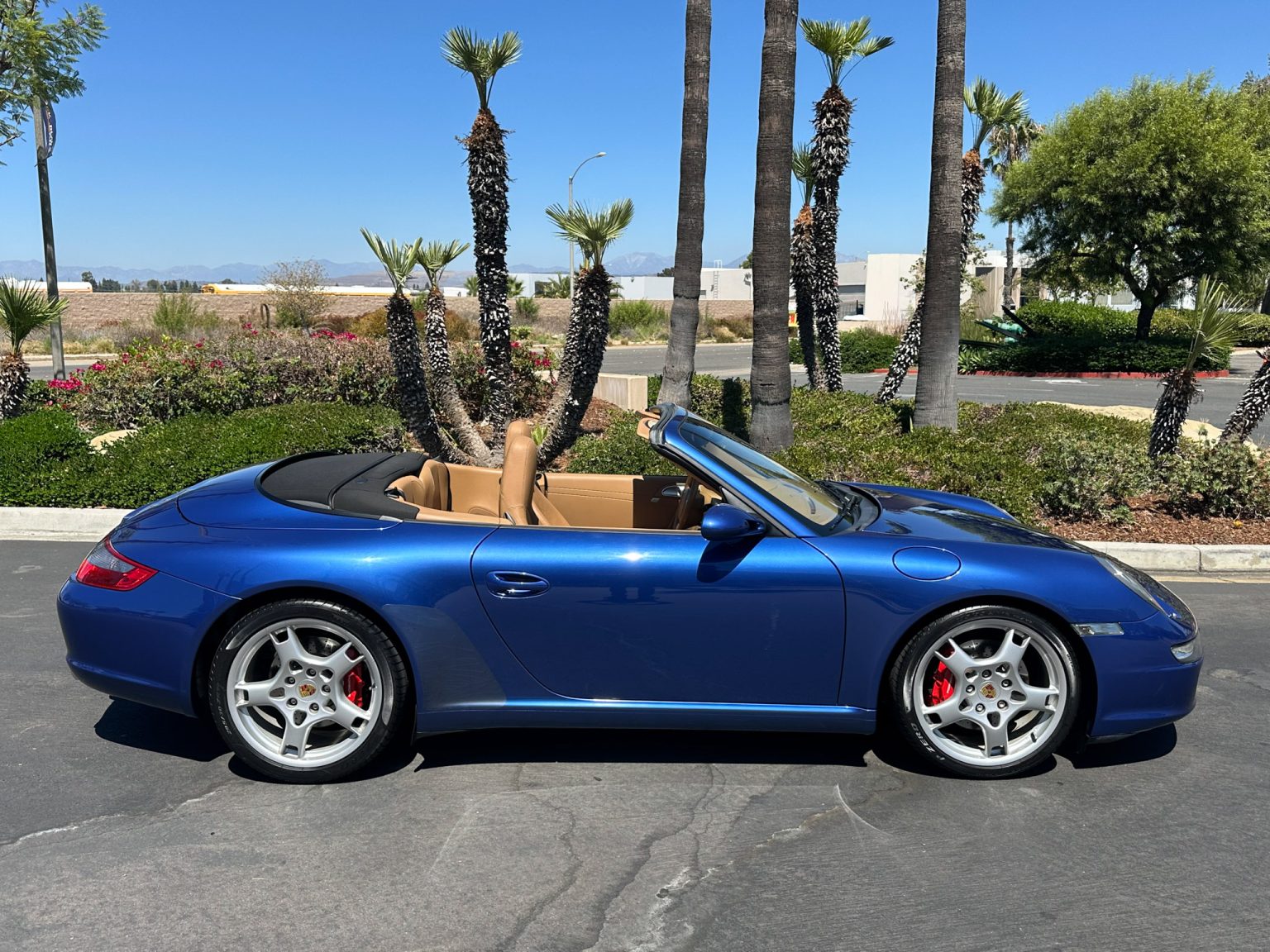 BaT 2006 Blue Porsche 911 Cabriolet 7922