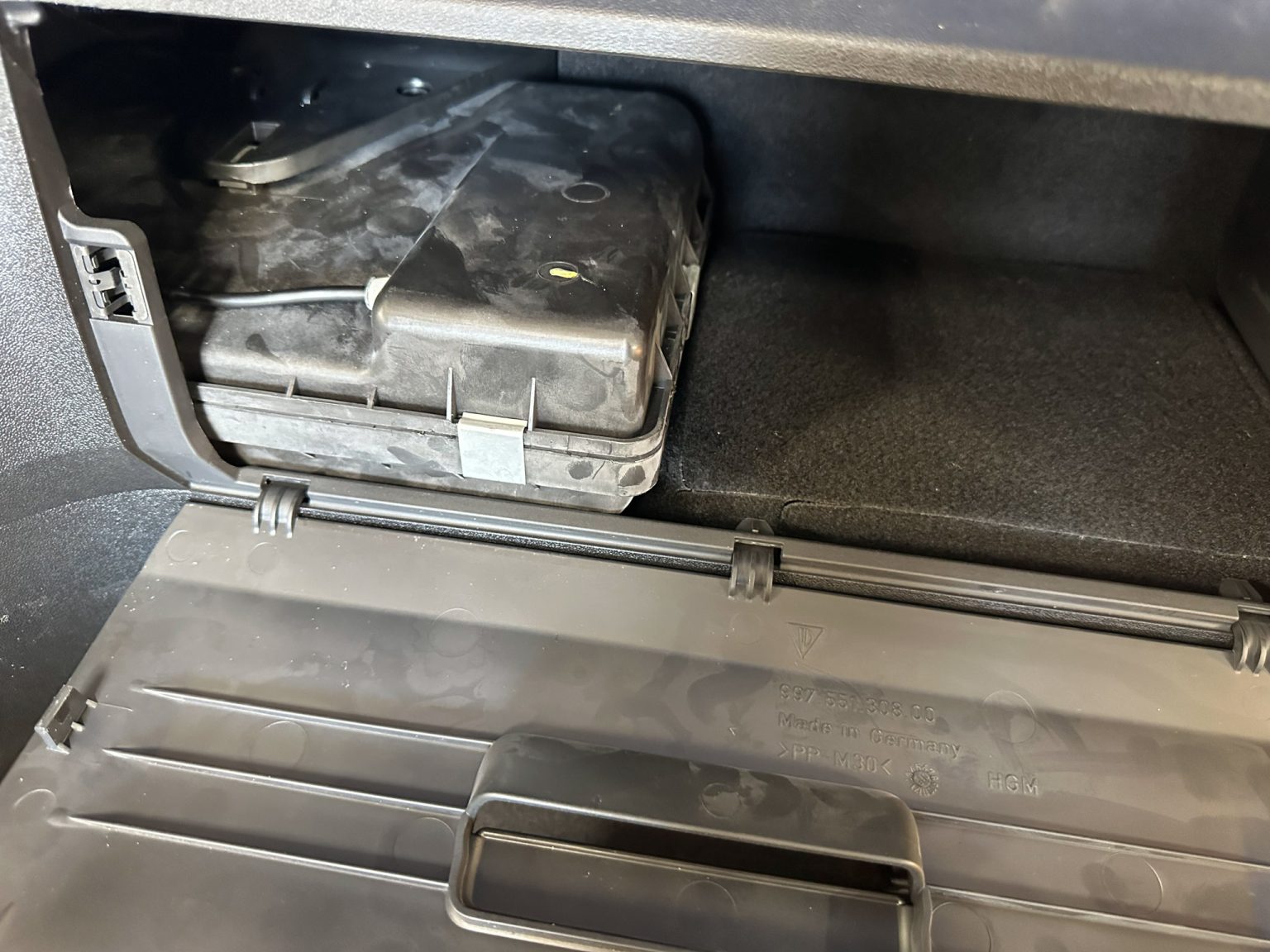 BaT 2006 Blue Porsche 911 Cabriolet 7966