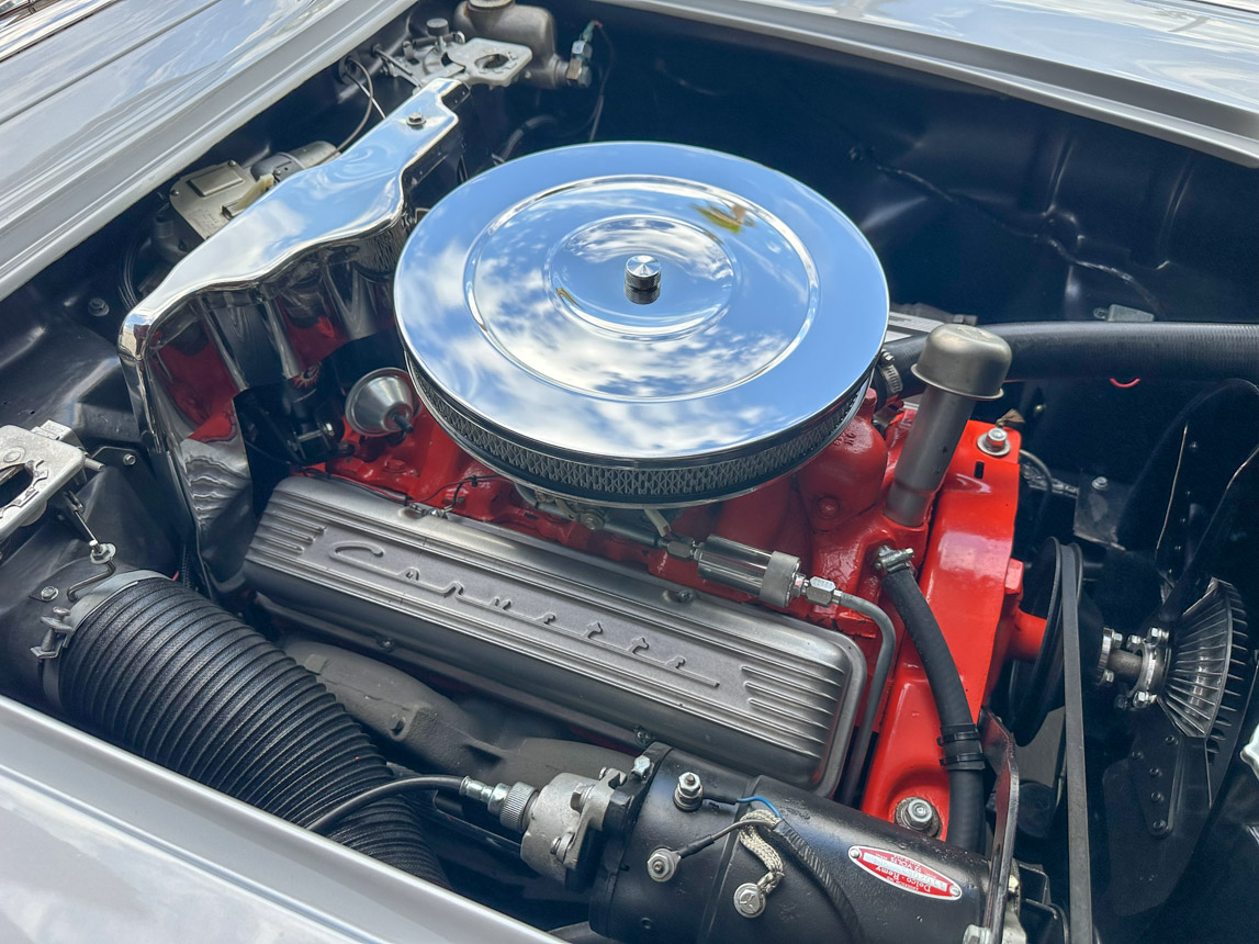 1960 Silver Corvette Convertible 8825
