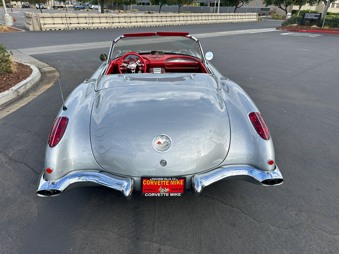 1960 Silver Corvette Convertible 8849