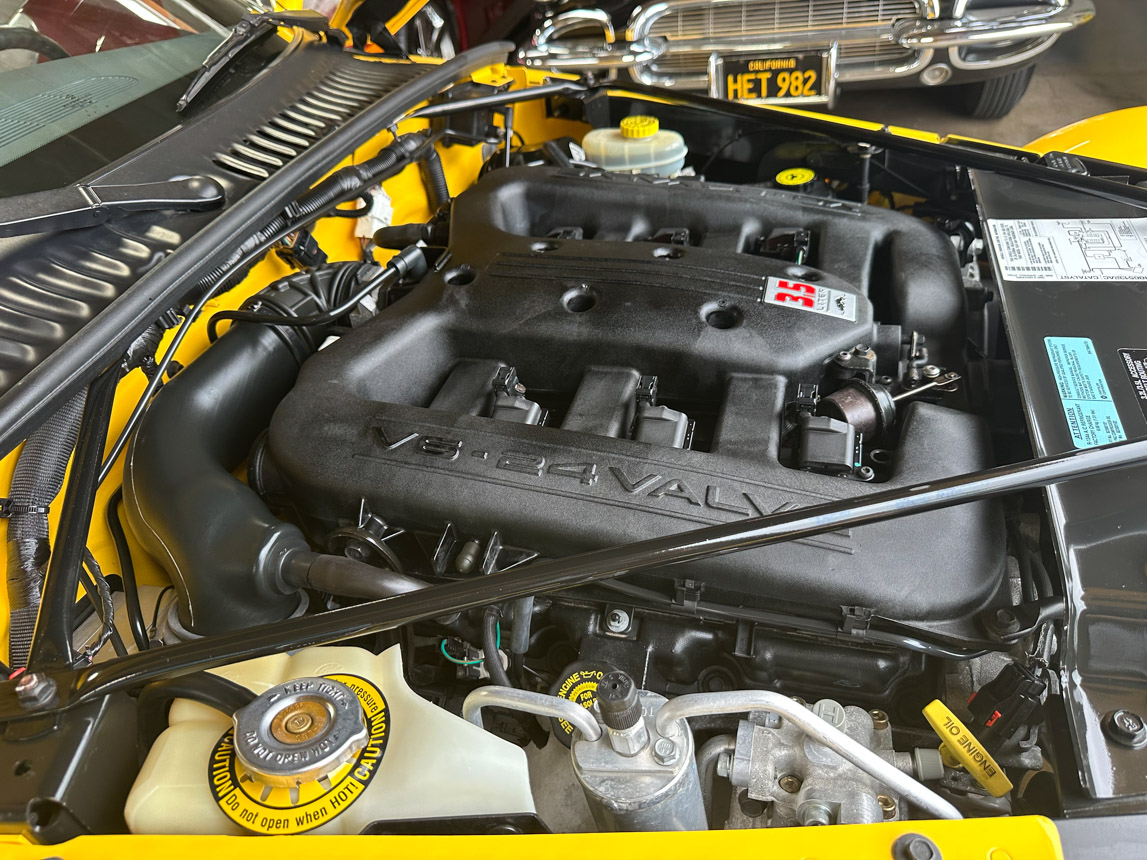 1999 Yellow Prowler 8675