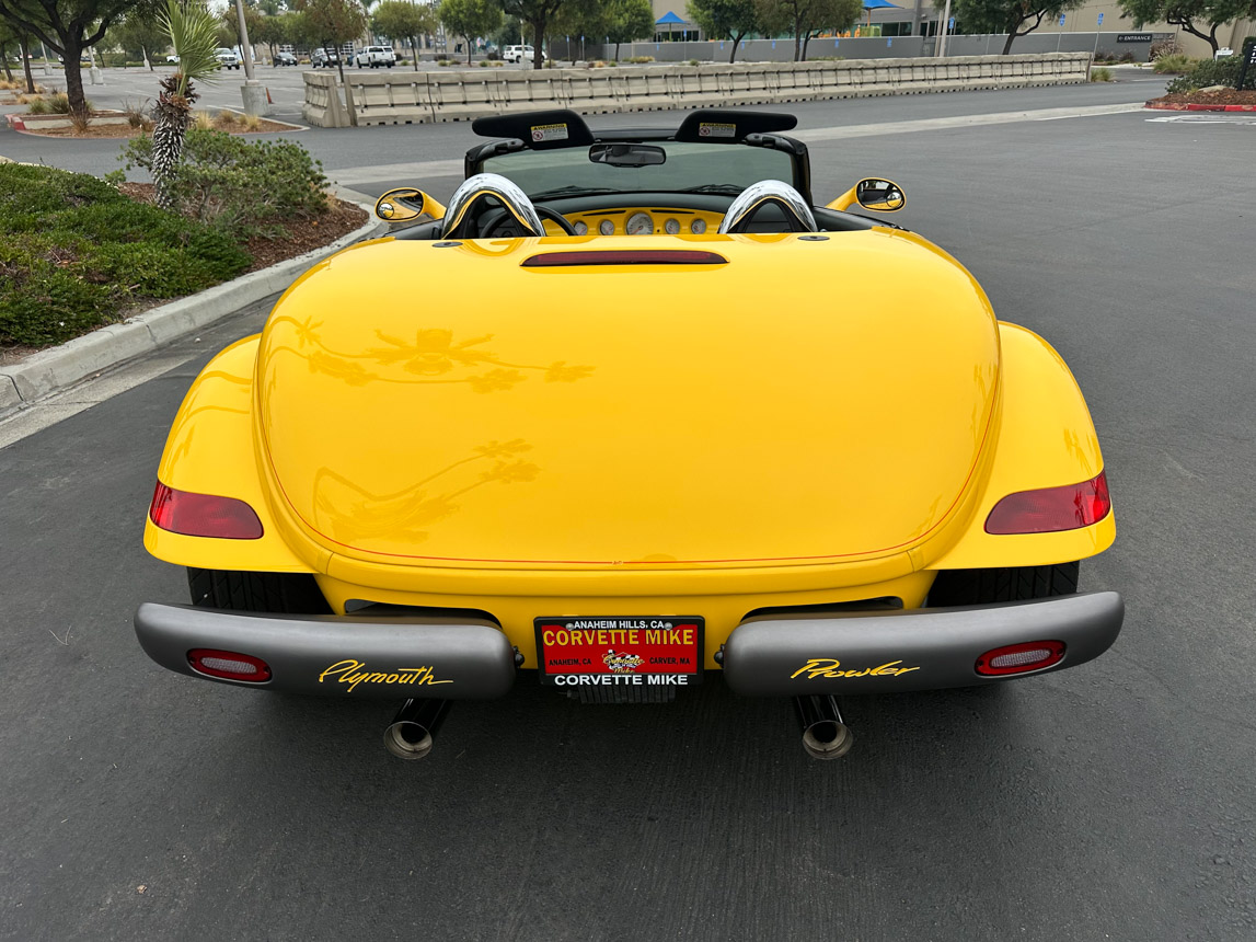 1999 Yellow Prowler 8685