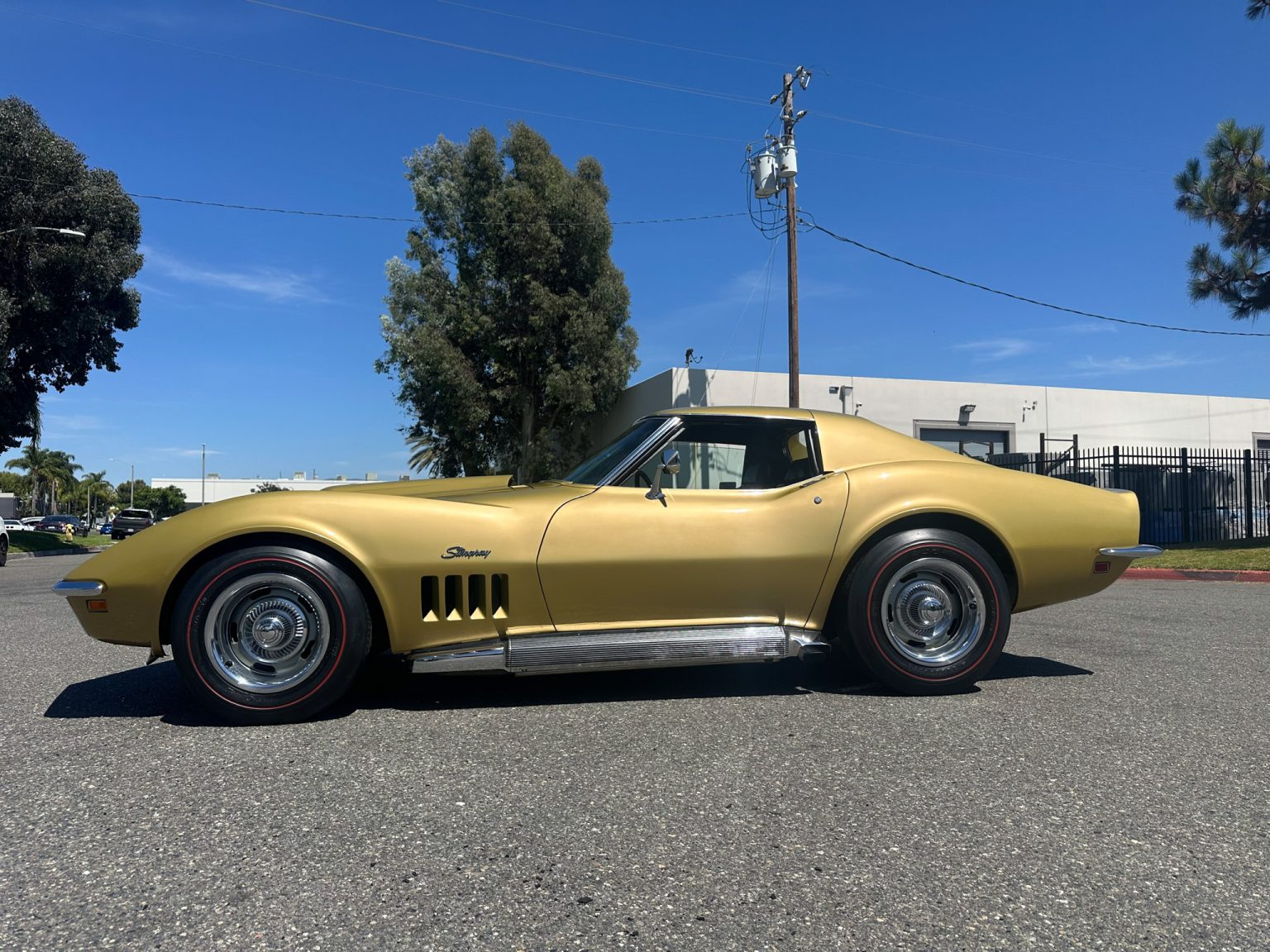 BaT 1969 Glod L88 Corvette 6634