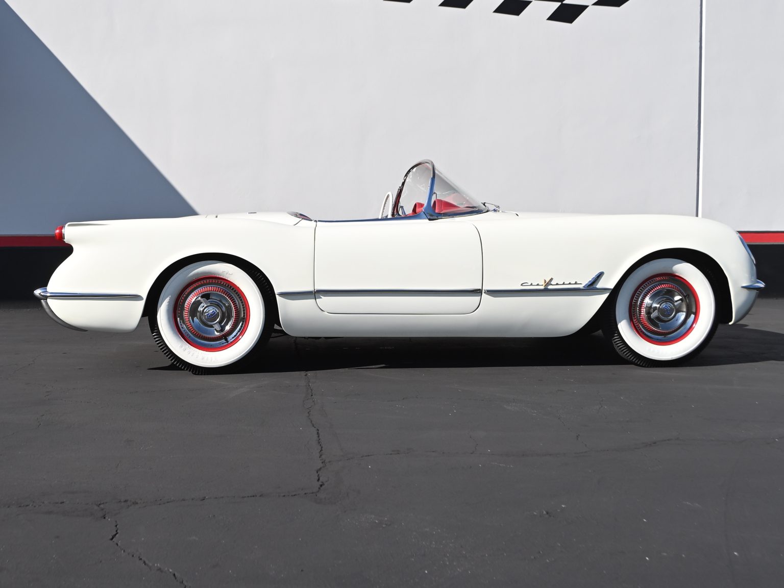 1955 White Corvette 0233