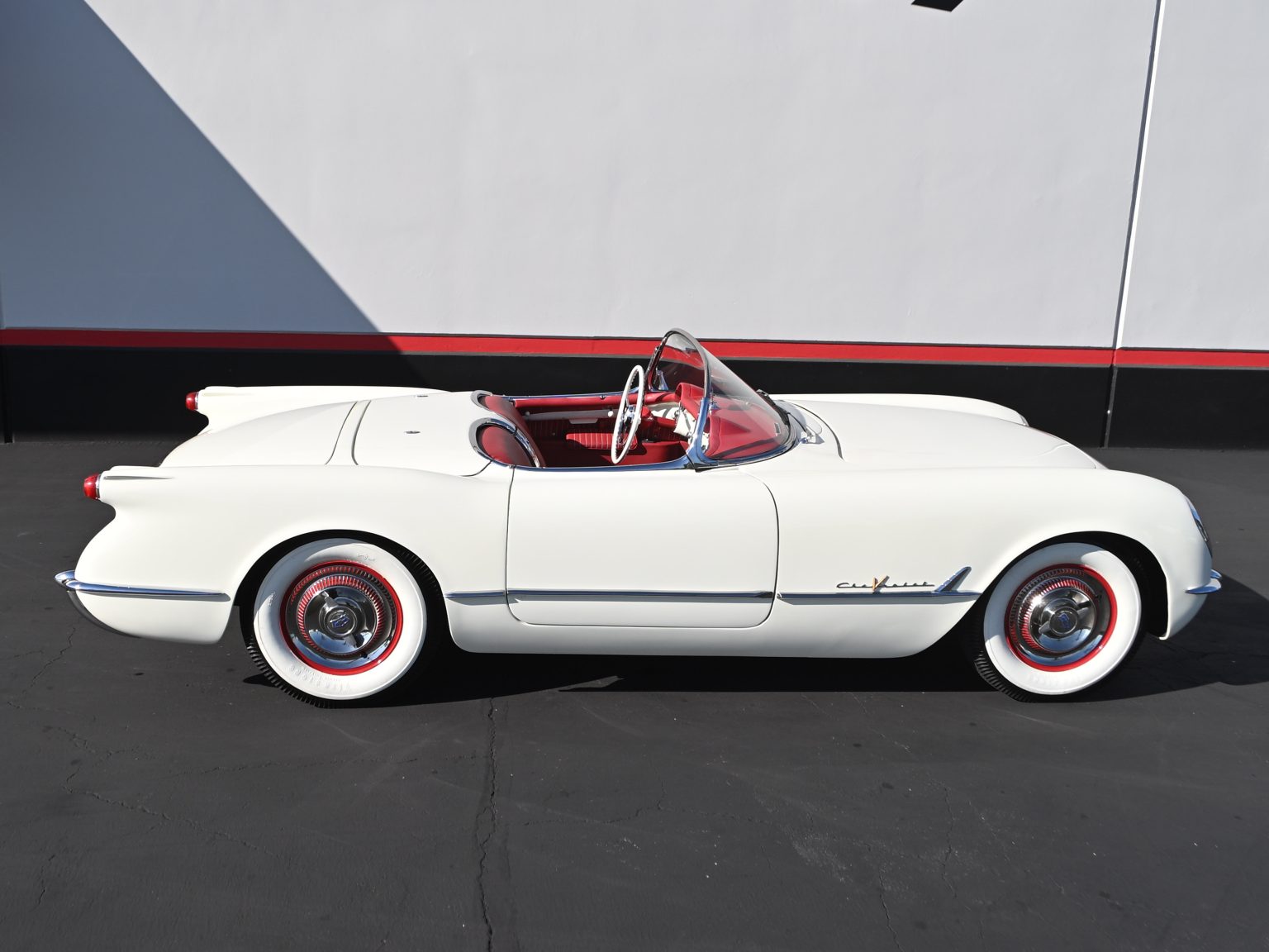 1955 White Corvette 0243