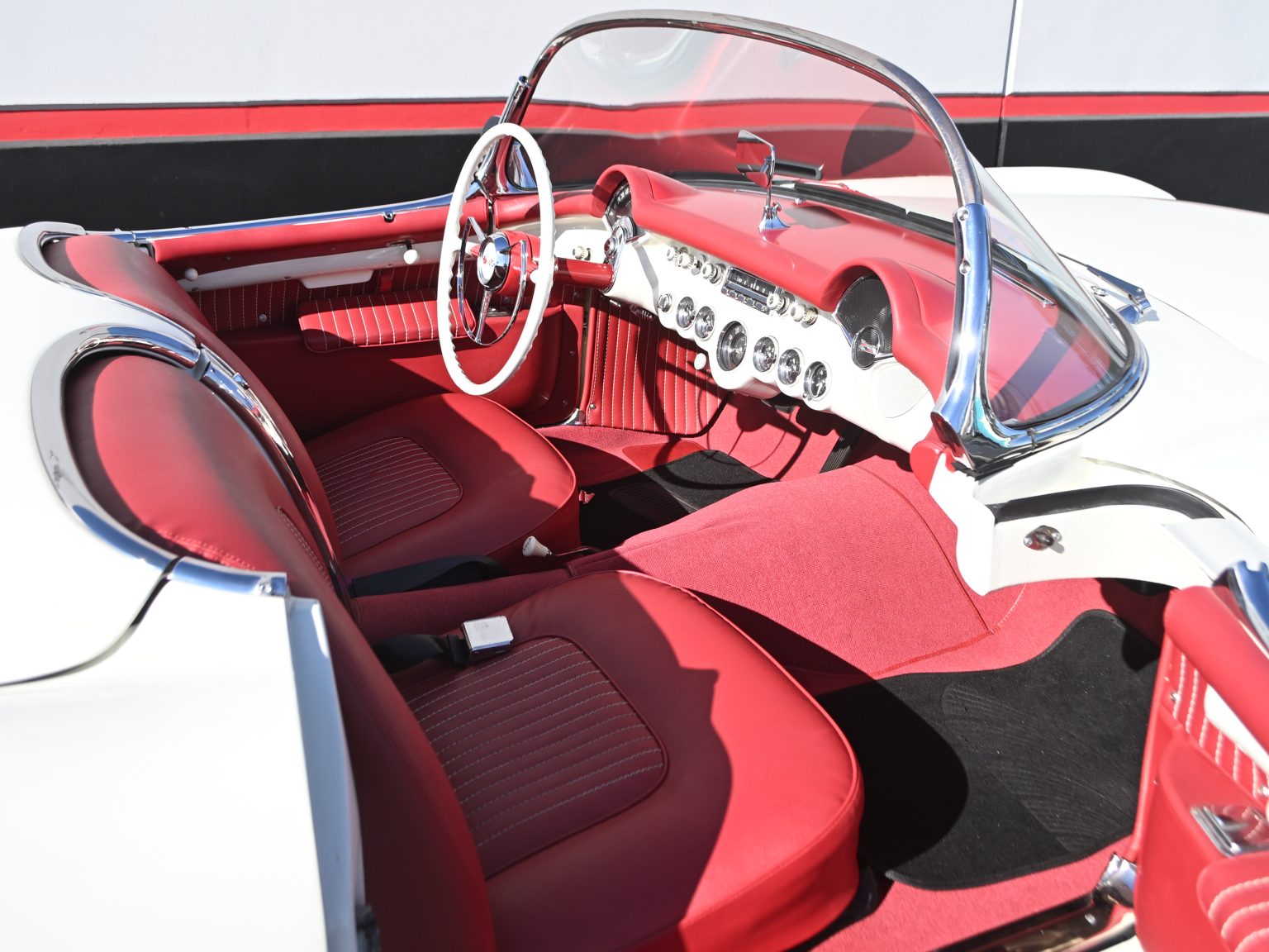 1955 White Corvette 0251