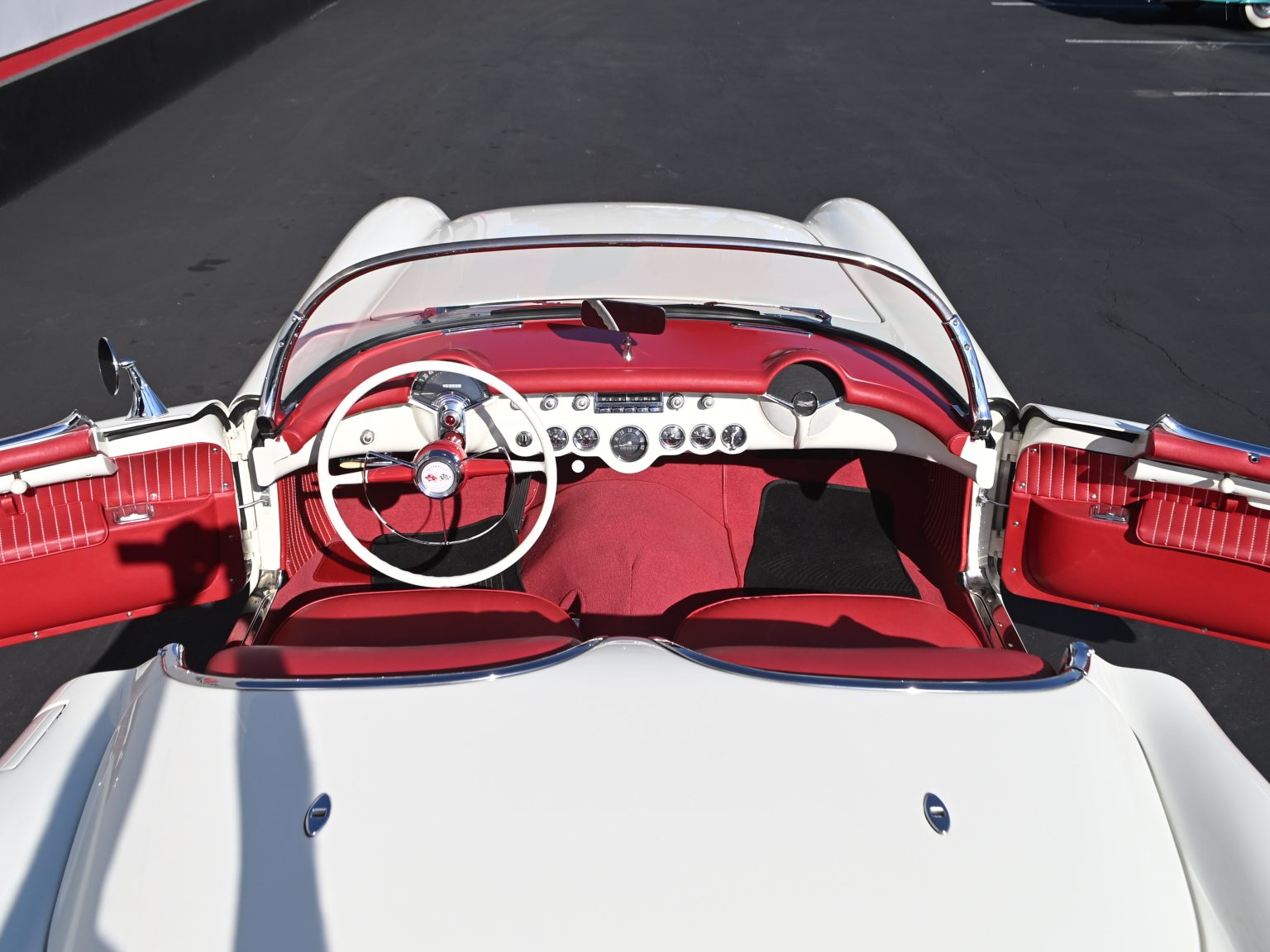 1955 White Corvette 0260