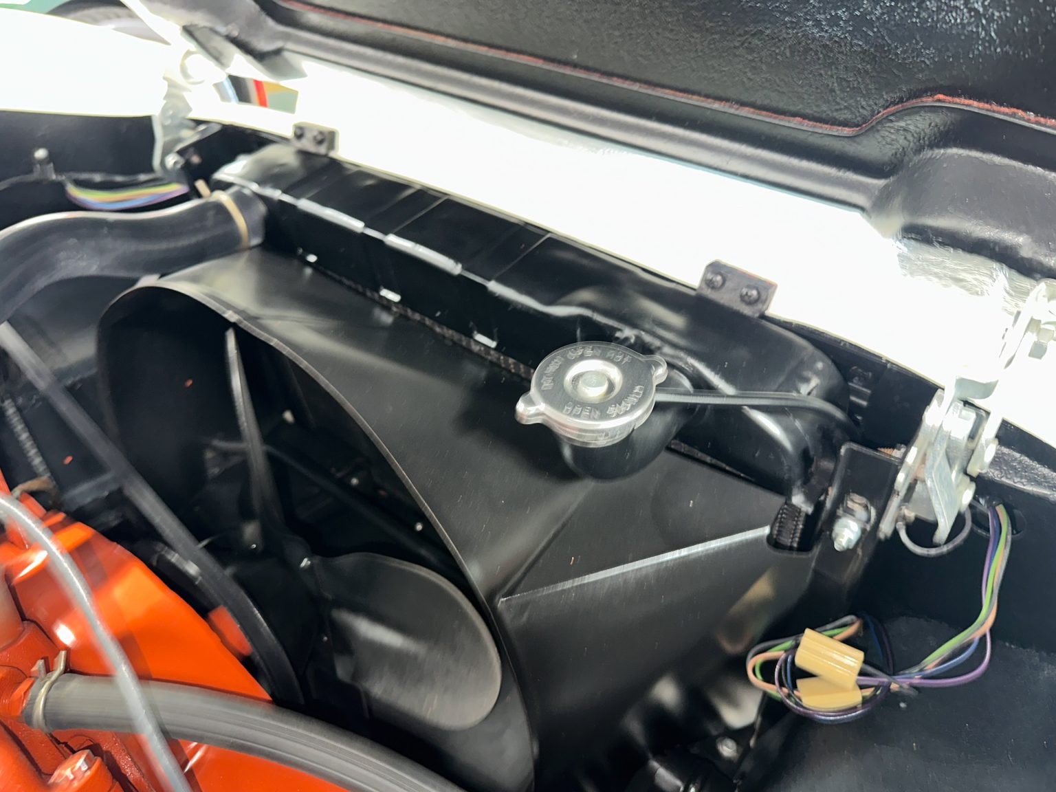 1955 White Corvette 9904