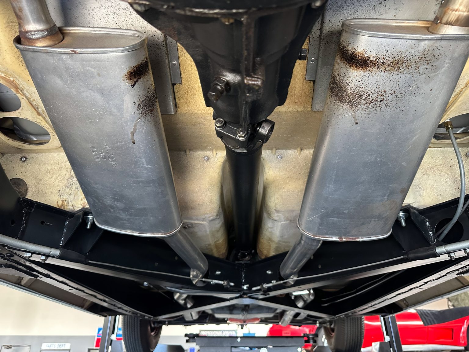 1955 White Corvette 9916