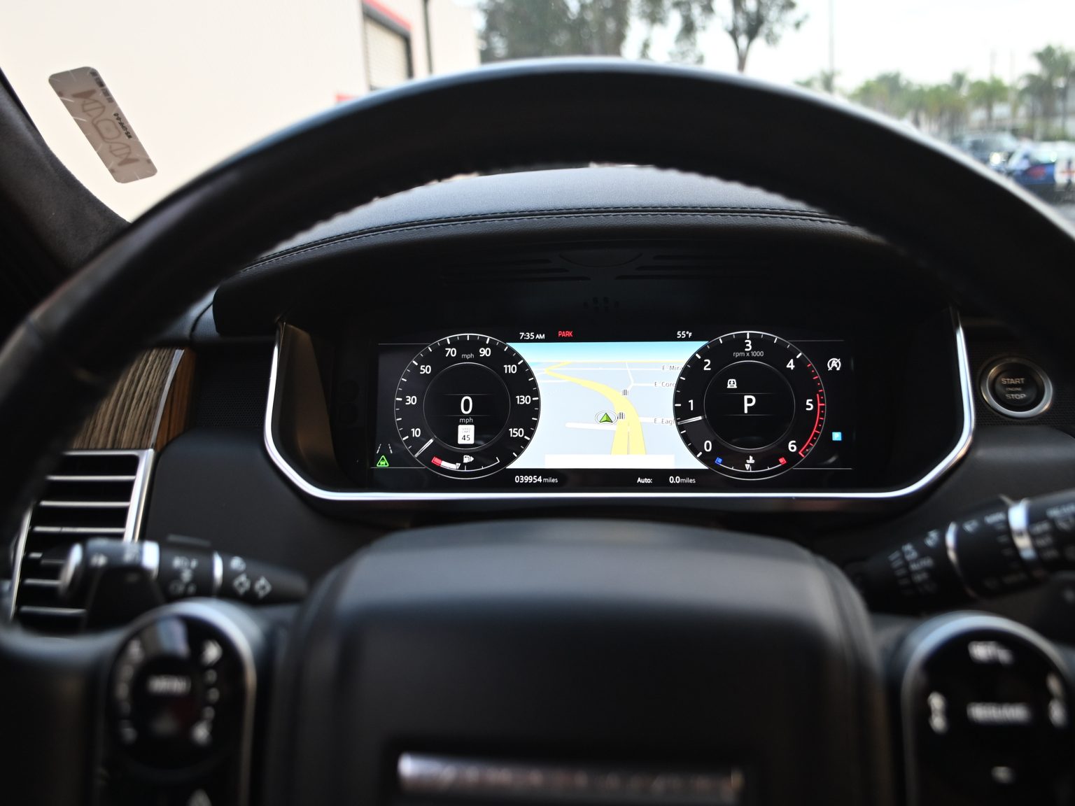 2018 White Land Rover 0428