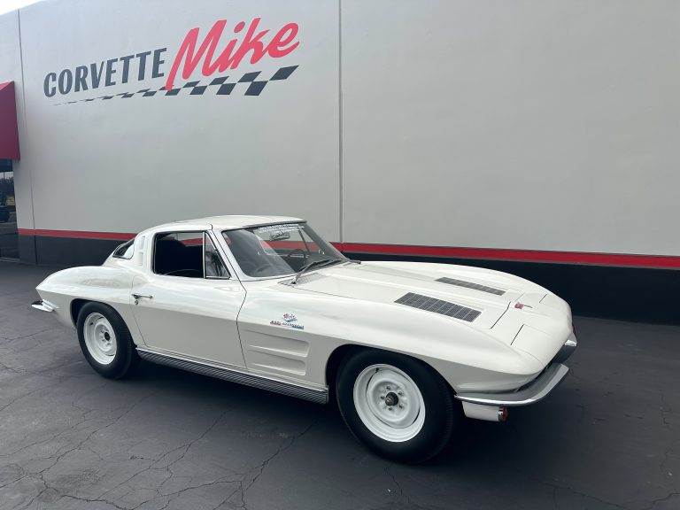 1963 Ermine White ZO6 Coupe