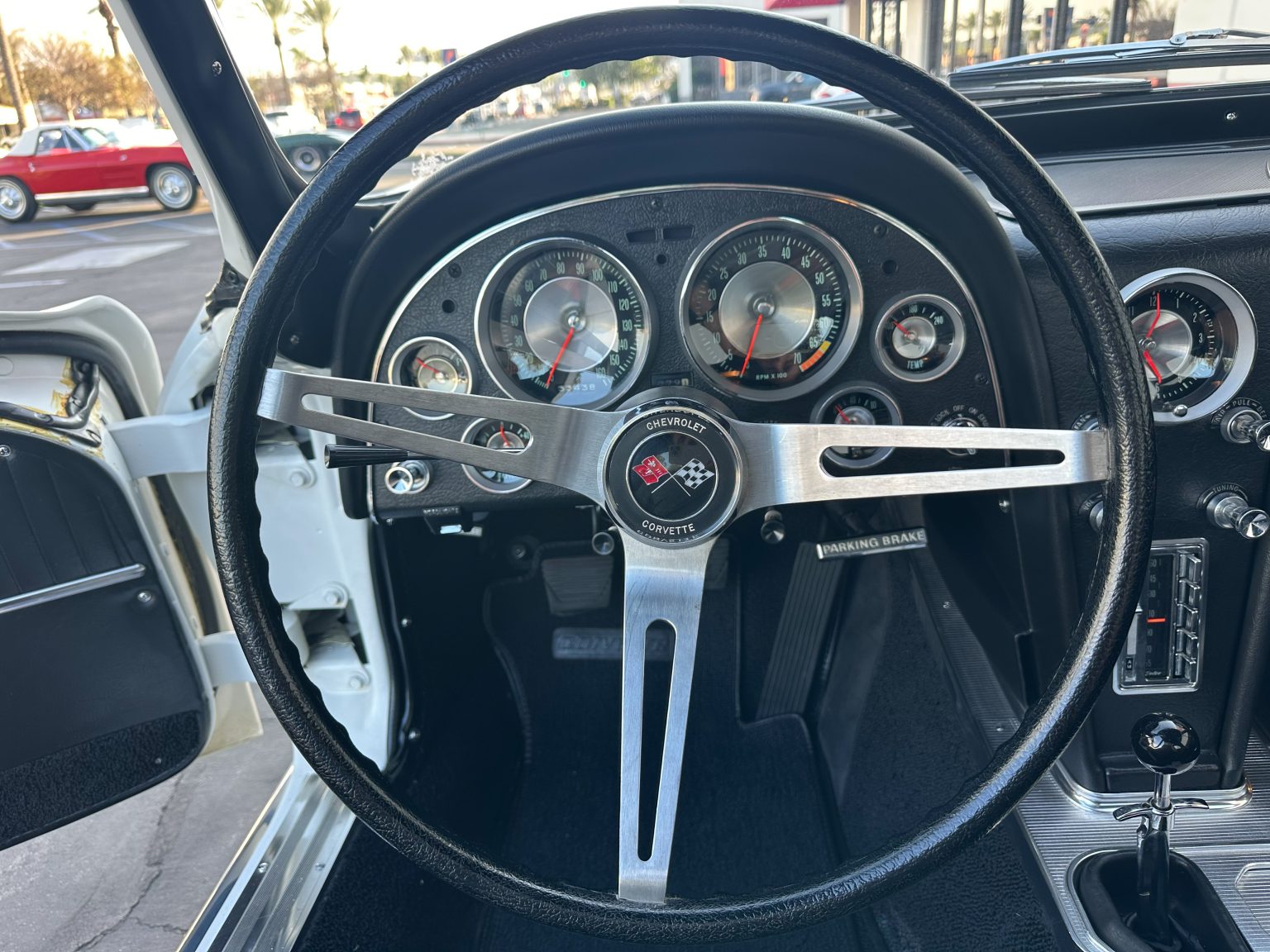 C&B 1963 White ZO6 0236