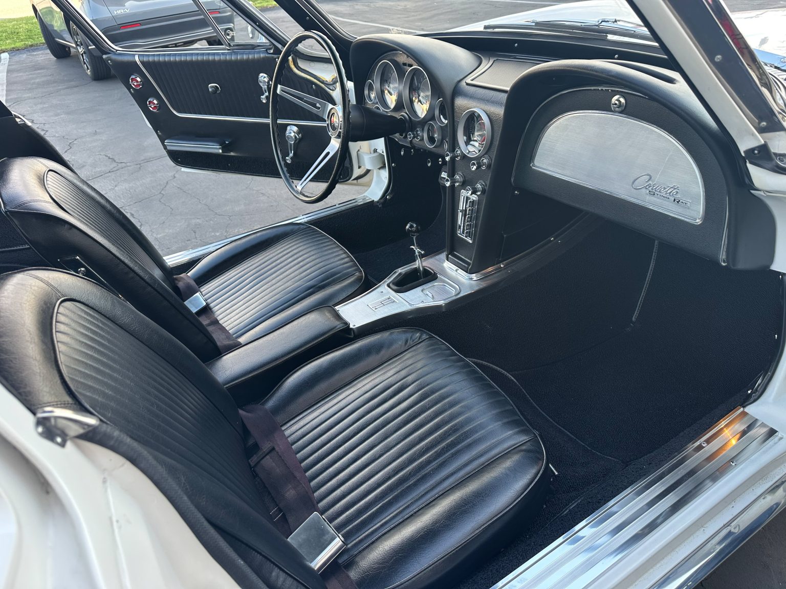 C&B 1963 White ZO6 0246