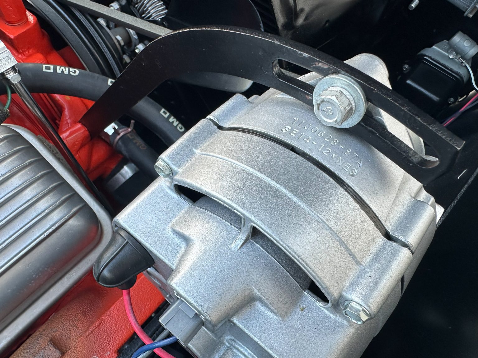 C&B 1963 White ZO6 0255