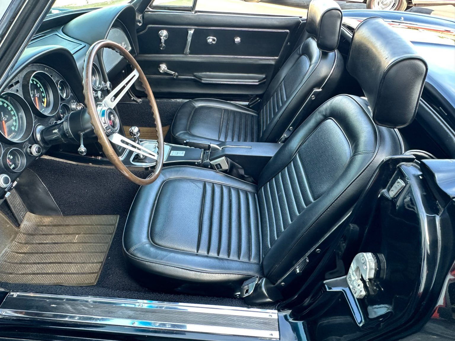 1967 Black L71 Corvette Convertible 0998