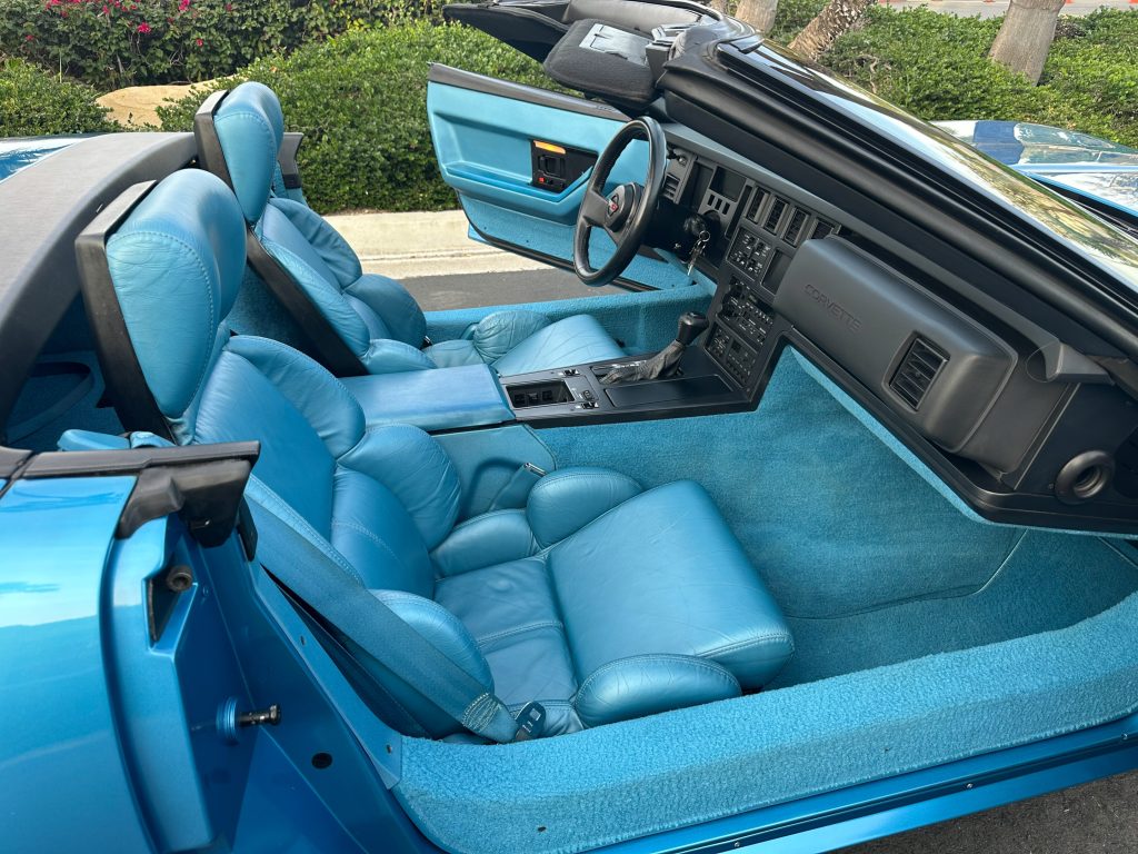 1989 Blue Corvette Convertible 0869