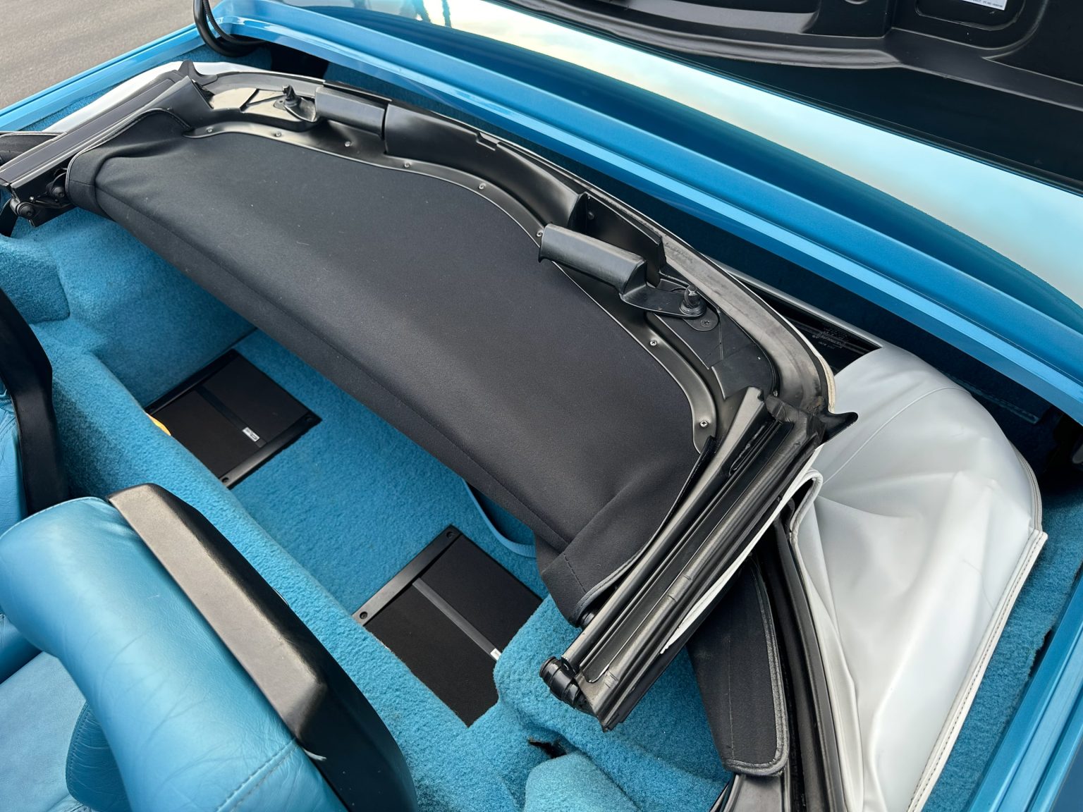 1989 Blue Corvette Convertible 0883