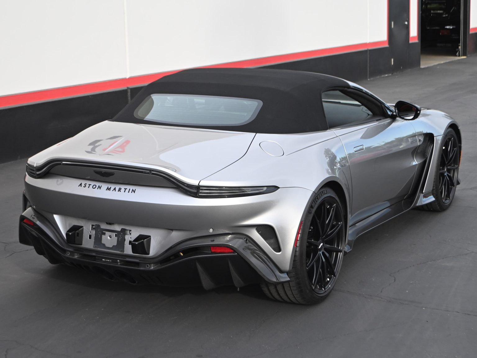 2023 Aston Martin Vantage V12 Roadster 0555