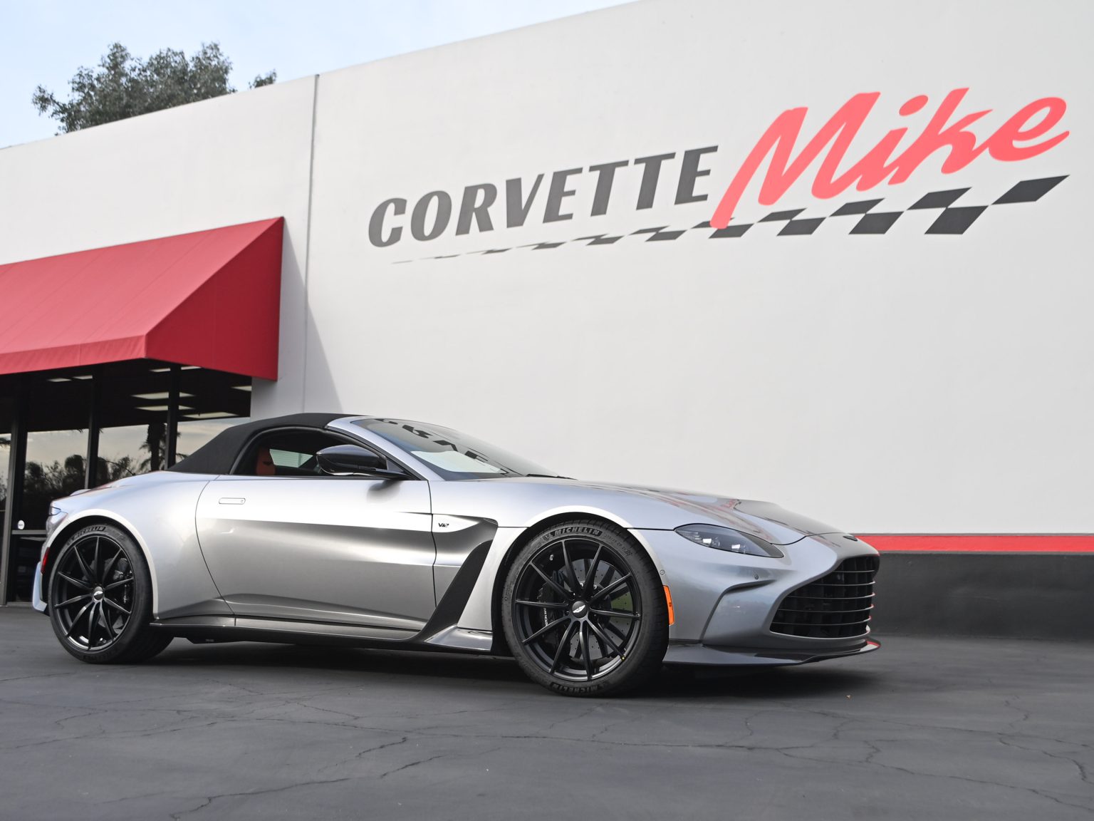 2023 Aston Martin Vantage V12 Roadster 0562