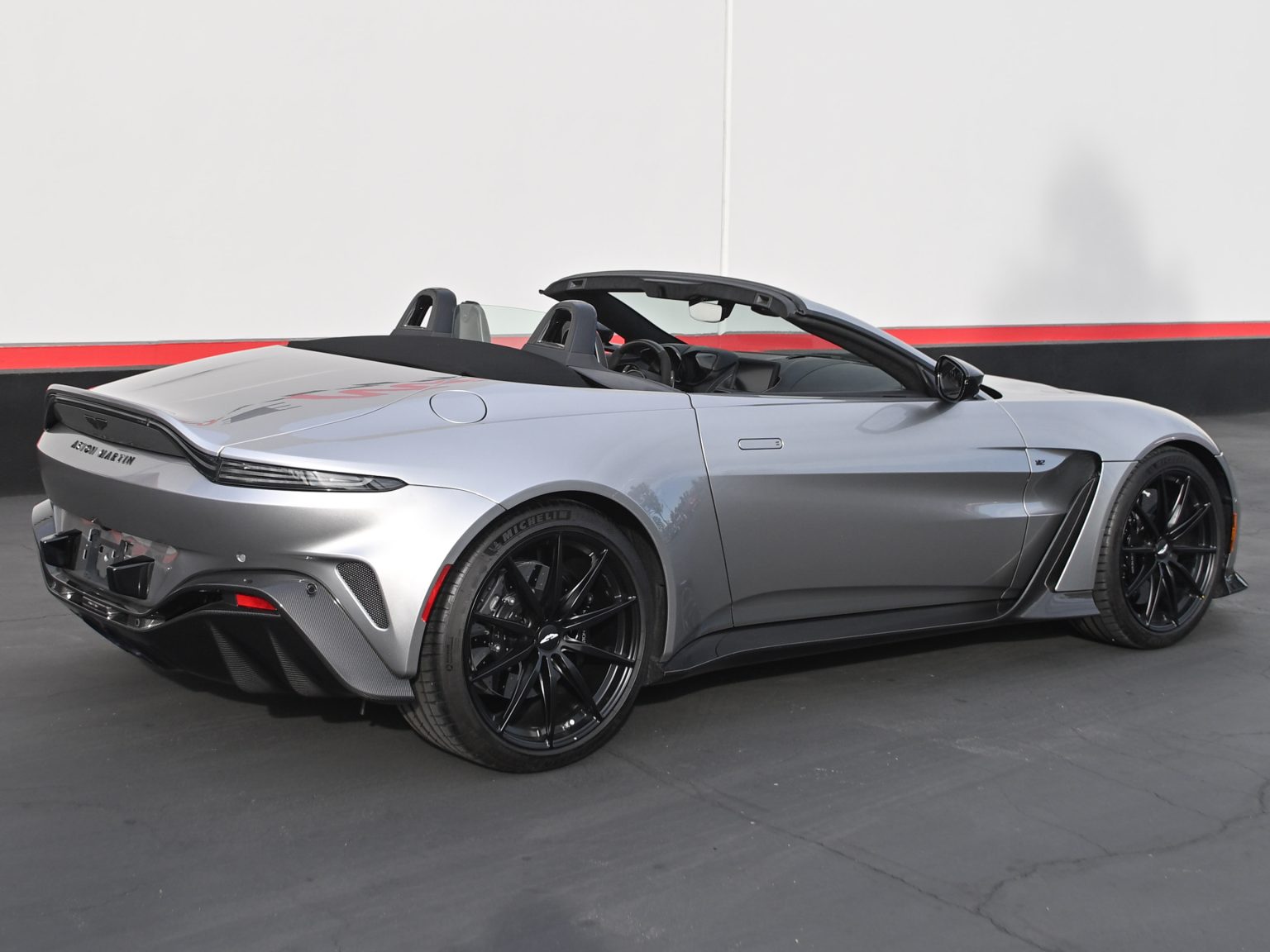 2023 Aston Martin Vantage V12 Roadster 0574