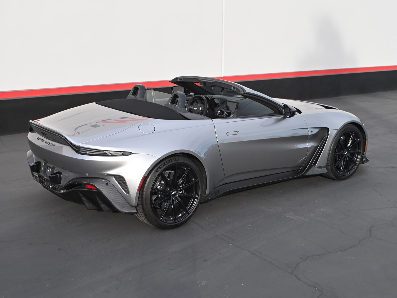 2023 Aston Martin Vantage V12 Roadster 0575