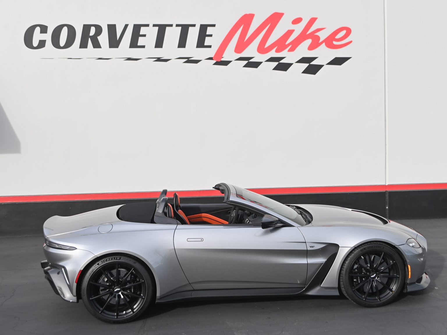 2023 Aston Martin Vantage V12 Roadster 0577