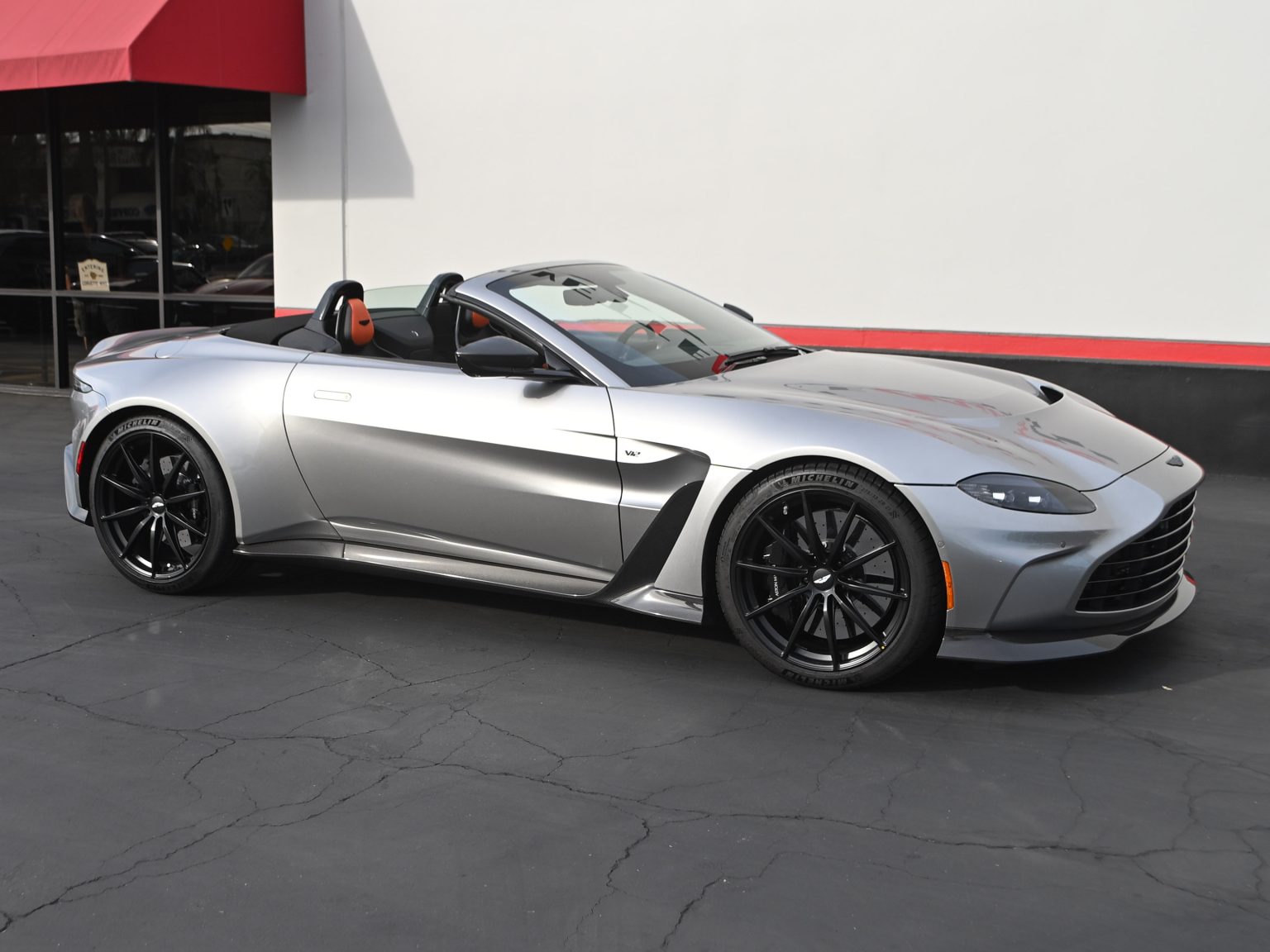 2023 Aston Martin Vantage V12 Roadster 0579