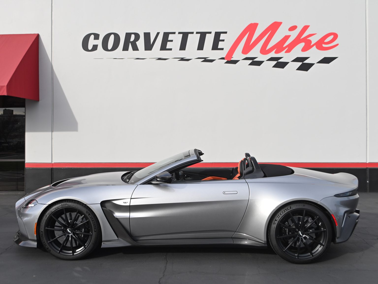 2023 Aston Martin Vantage V12 Roadster 0595