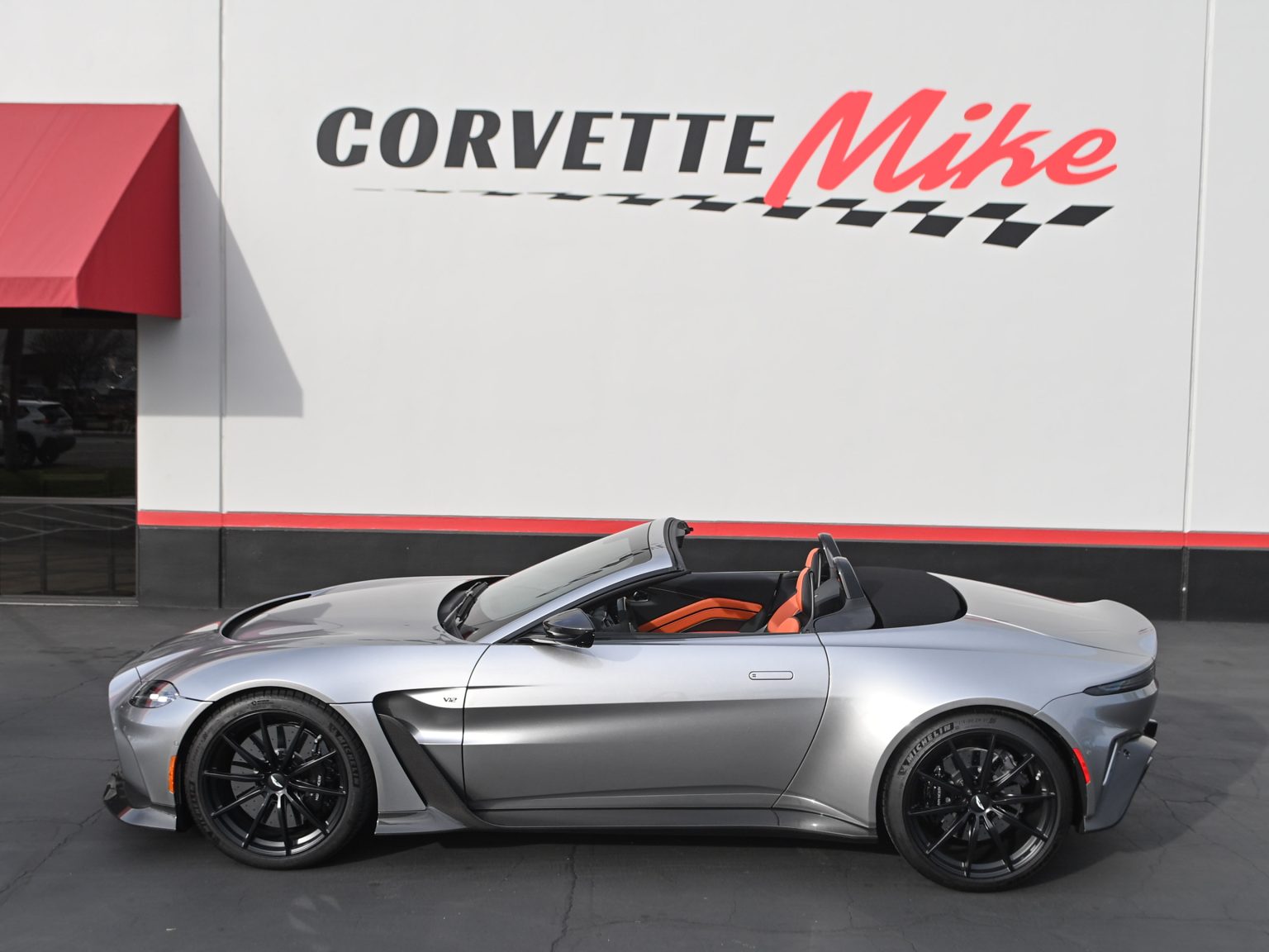 2023 Aston Martin Vantage V12 Roadster 0596