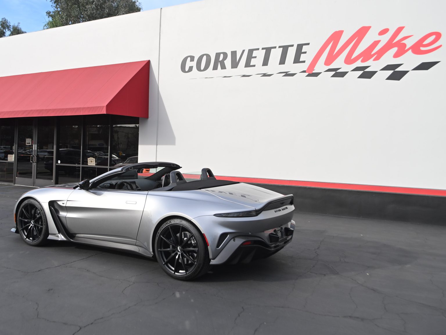 2023 Aston Martin Vantage V12 Roadster 0598