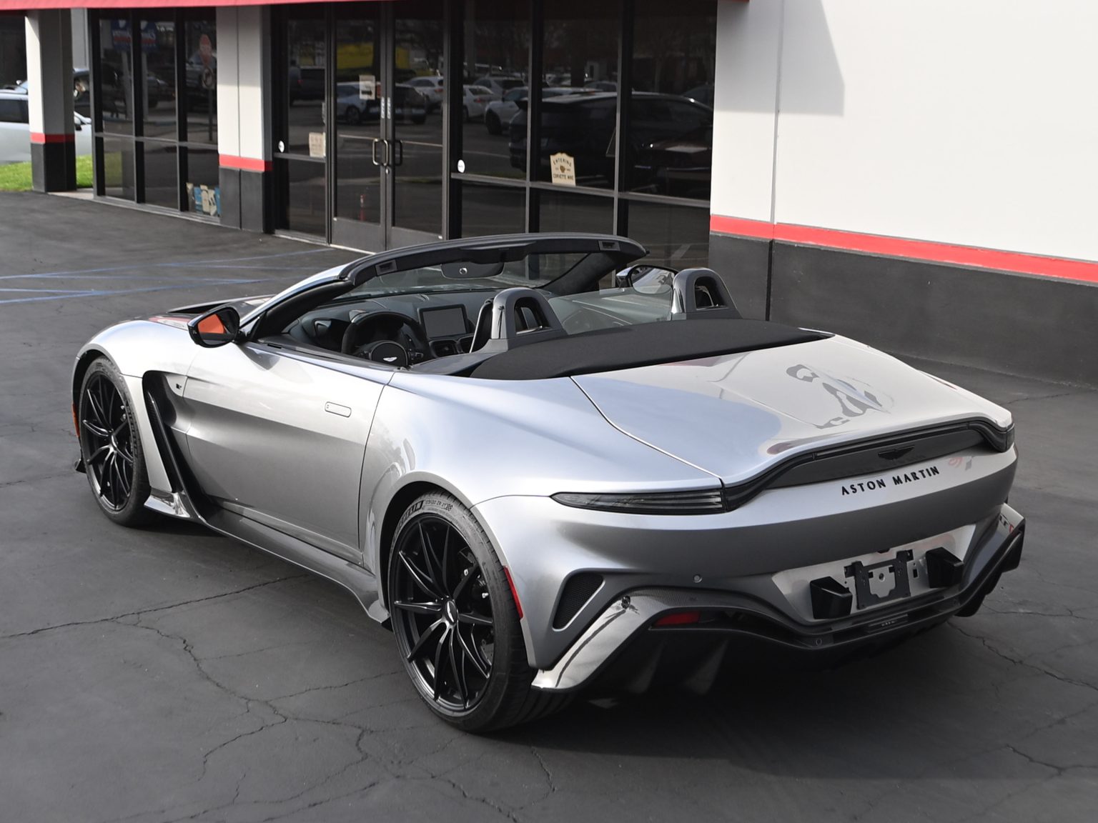 2023 Aston Martin Vantage V12 Roadster 0602