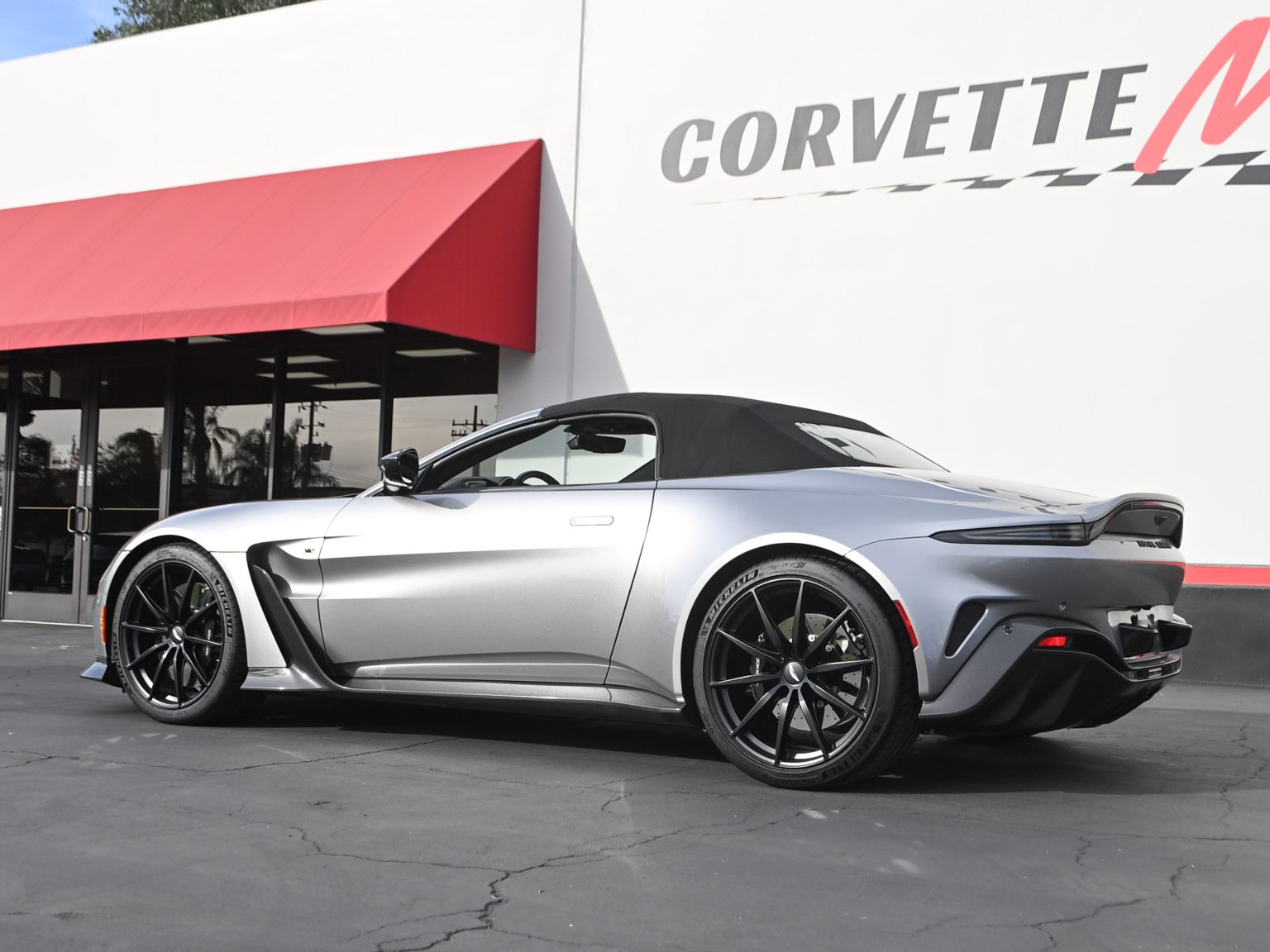 2023 Aston Martin Vantage V12 Roadster 0620