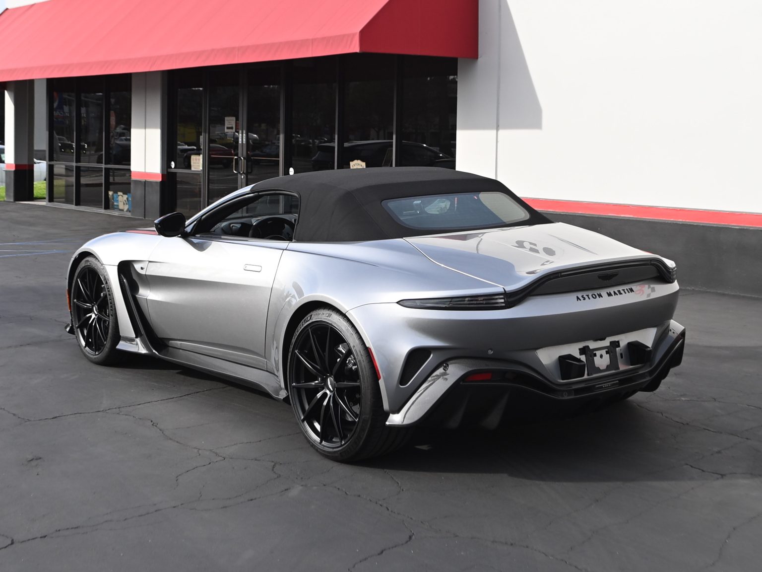 2023 Aston Martin Vantage V12 Roadster 0624
