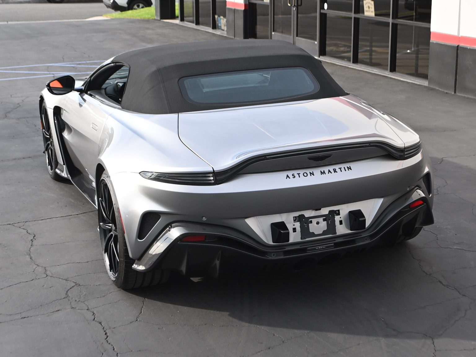 2023 Aston Martin Vantage V12 Roadster 0628