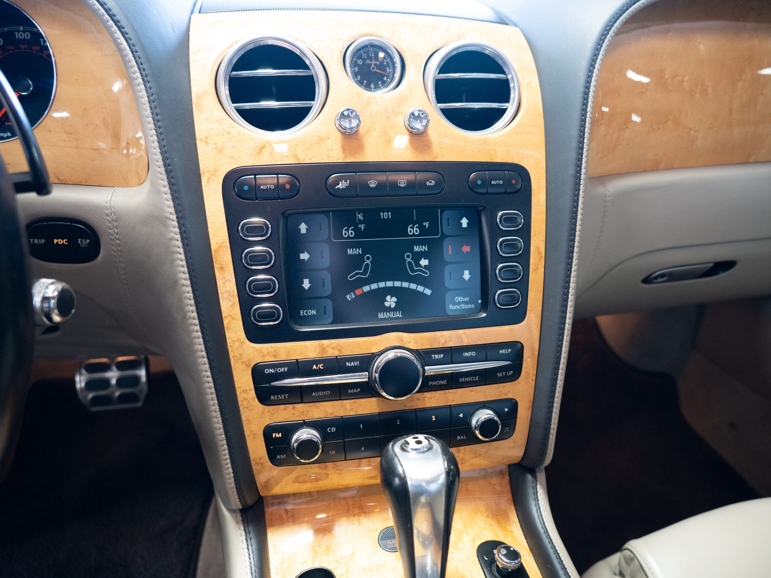 C&B 2007 Bentley Continental GTC 0097