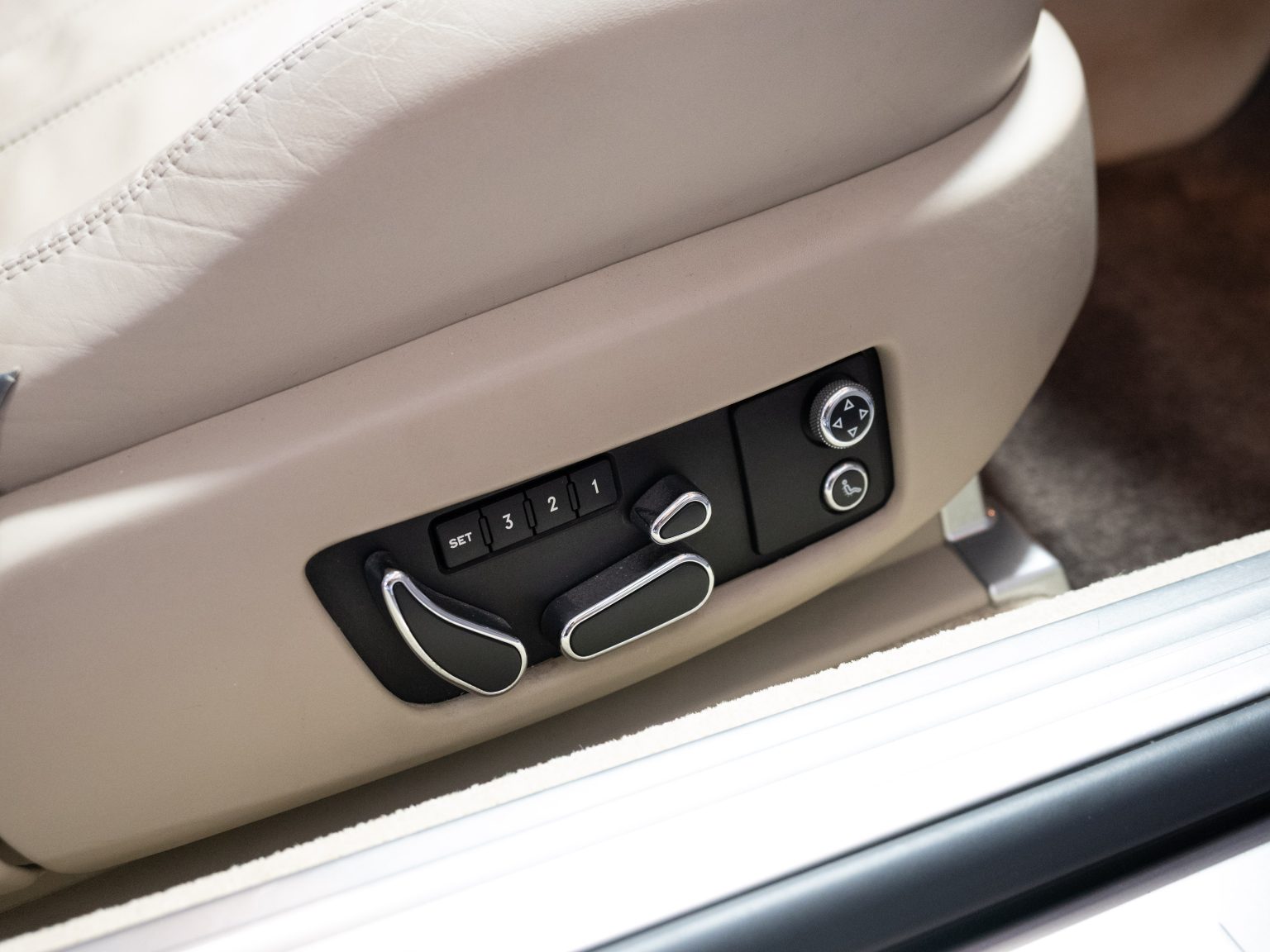 C&B 2007 Bentley Continental GTC 0108