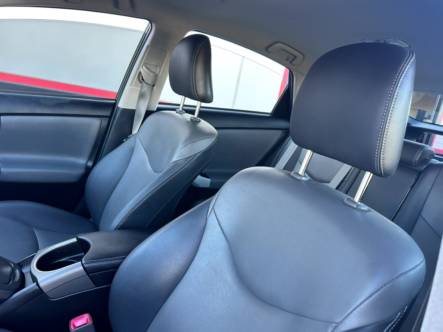 2012 Silver Toyota Prius 1254