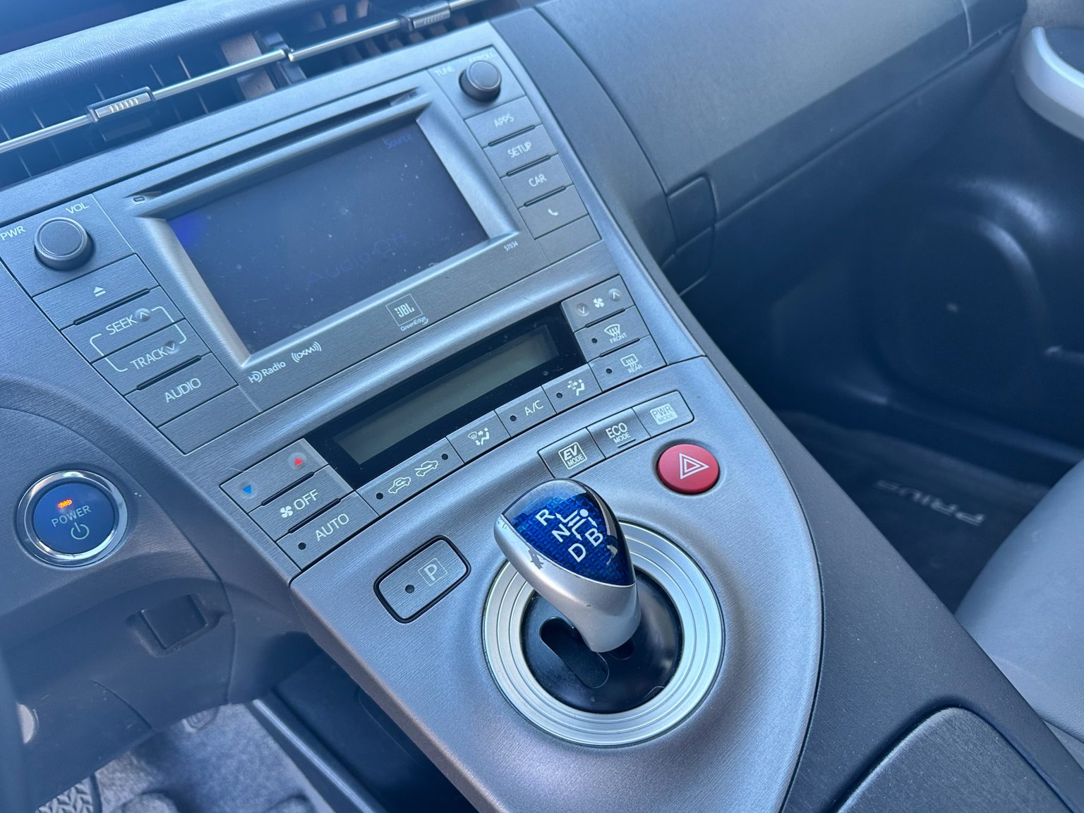 2012 Silver Toyota Prius 1260