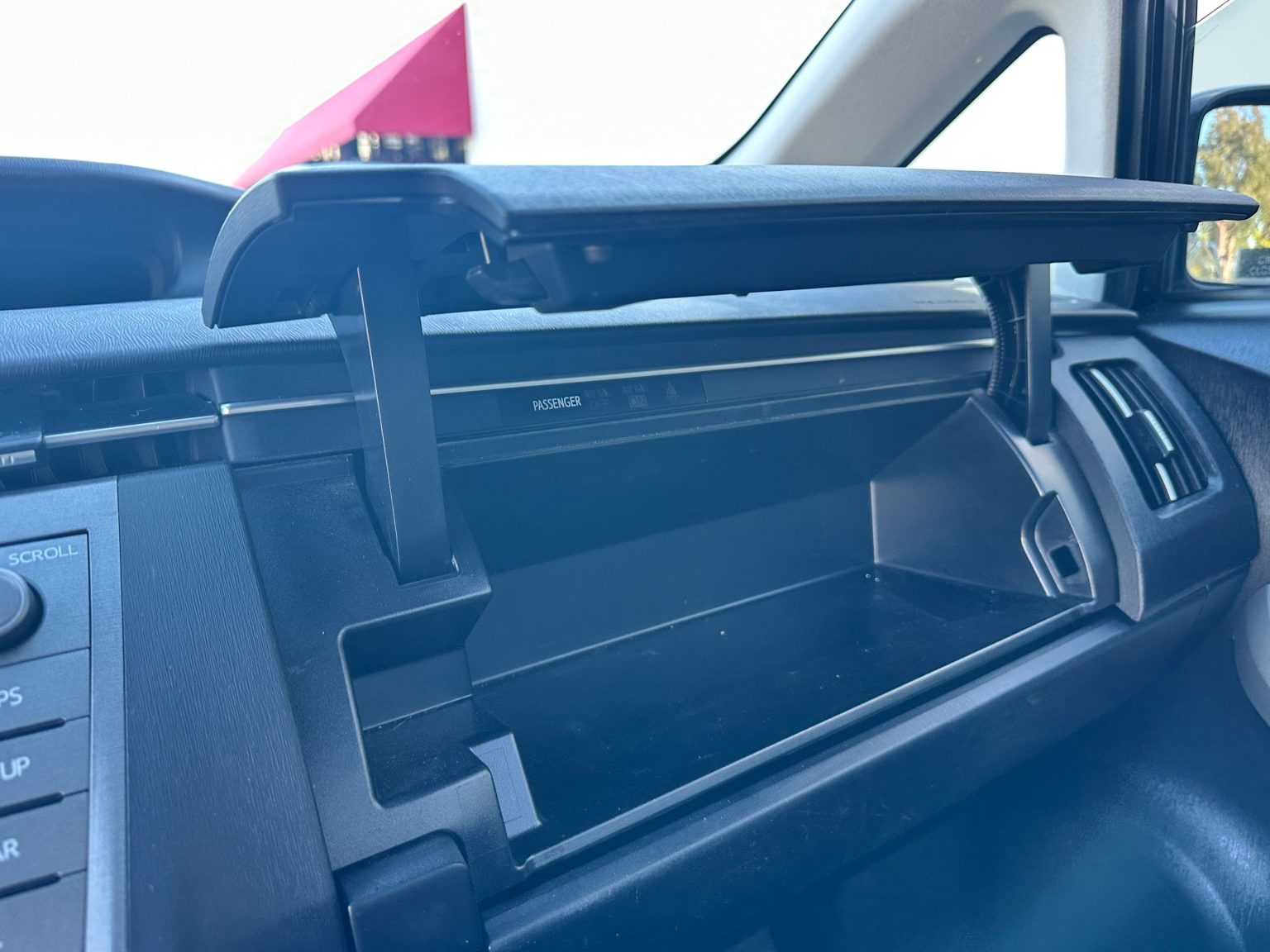 2012 Silver Toyota Prius 1262