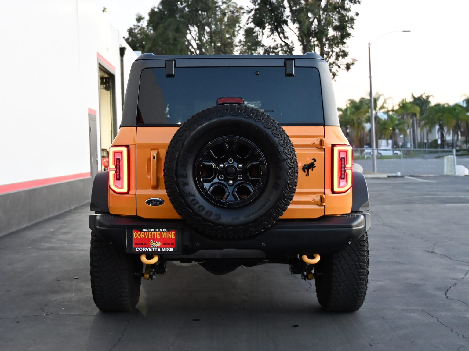 2021 Ford Branco Cyber Orange 0859